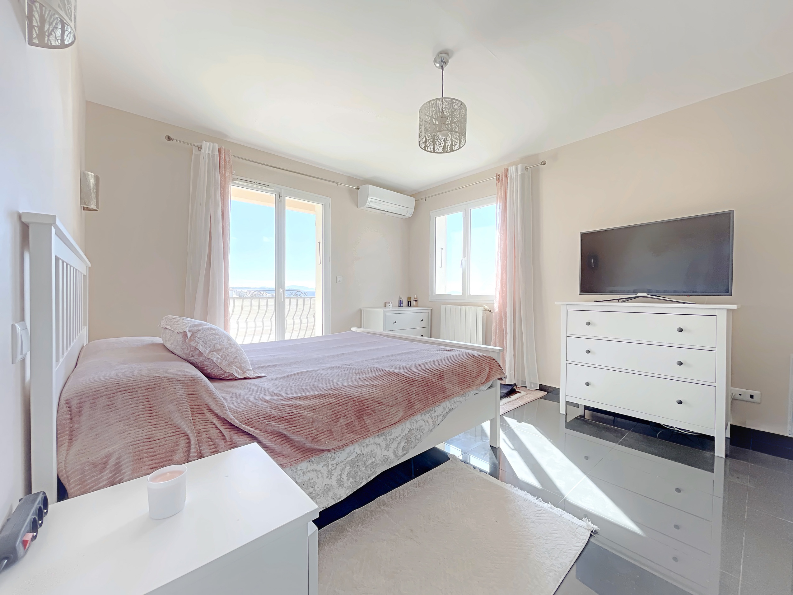 Achat immobilier Maison 8 pièces  185m2 à Marseille (13015) - Photo n°11