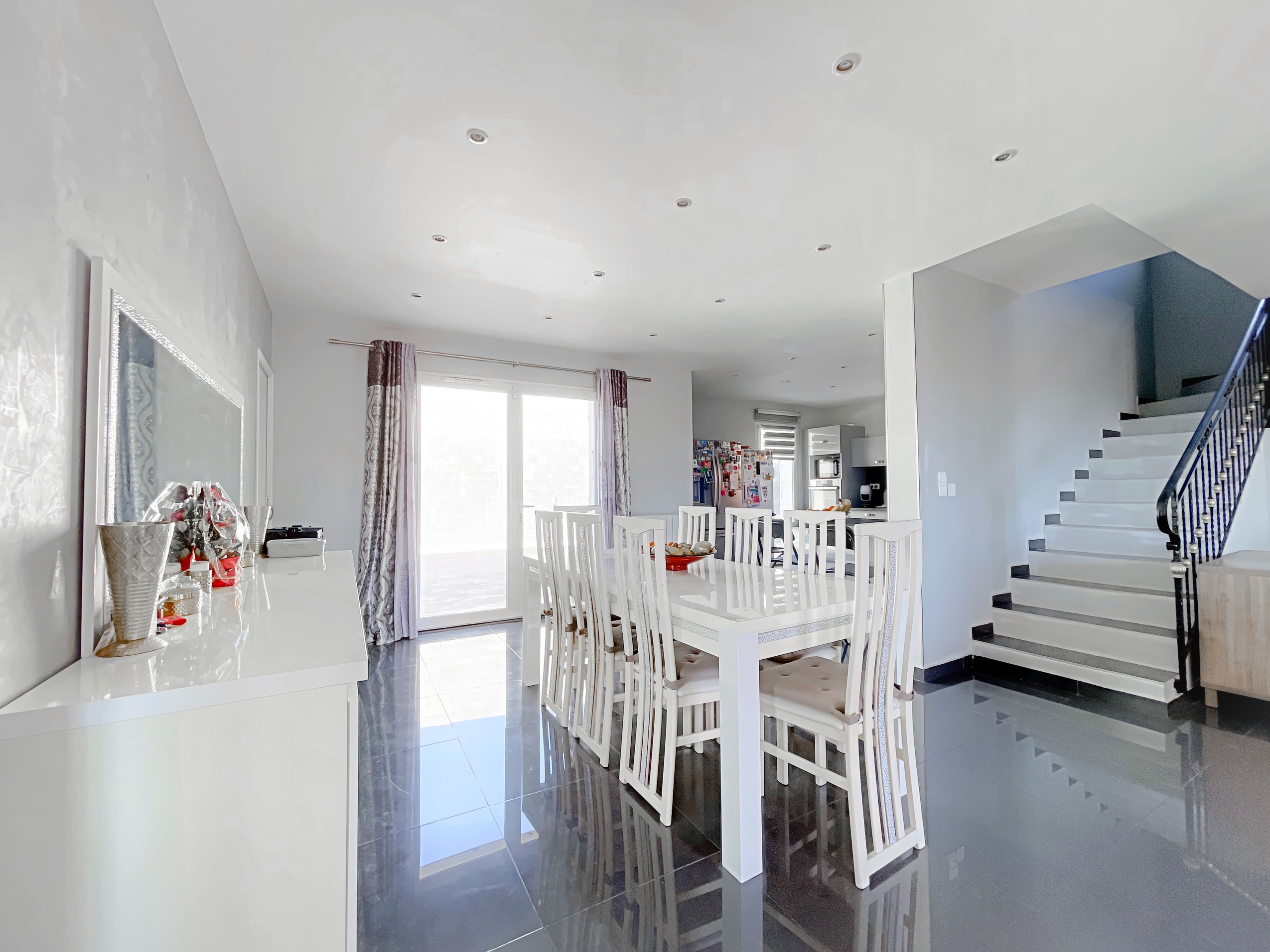 Achat immobilier Maison 8 pièces  185m2 à Marseille (13015) - Photo n°6