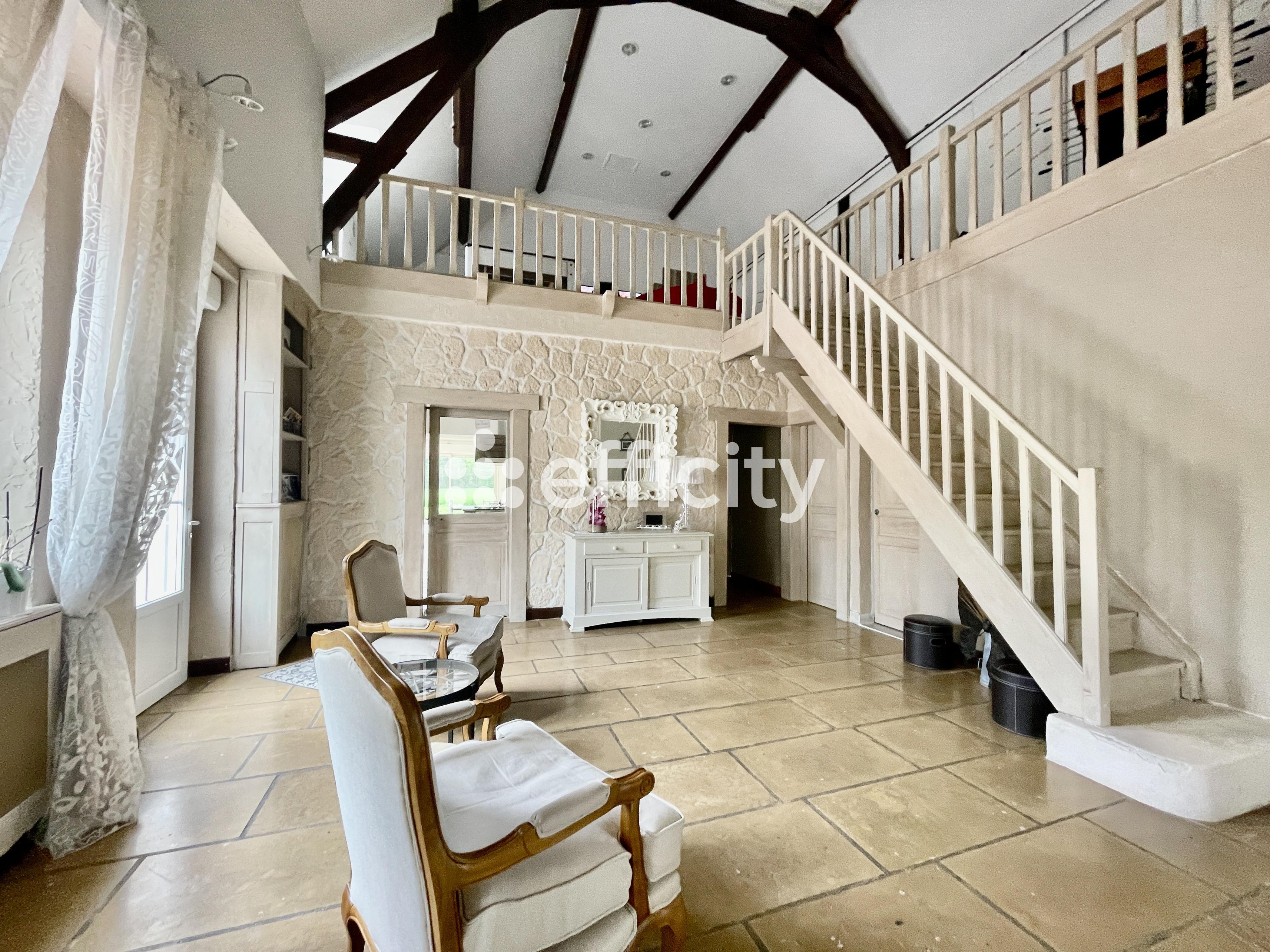 Achat immobilier Maison 9 pièces  300m2 à Villeneuve-sur-Cher (18400) - Photo n°6