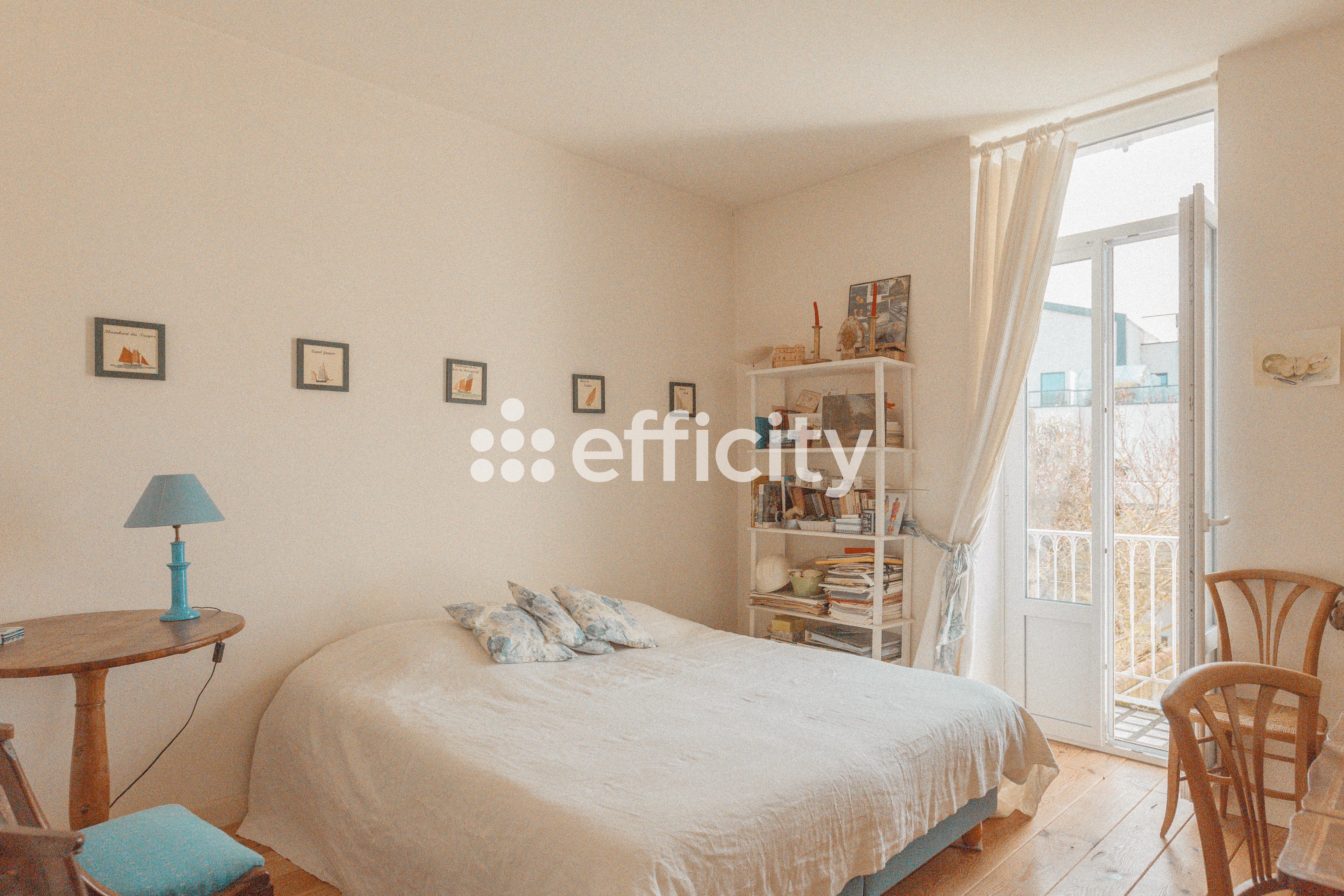 Achat immobilier Maison 8 pièces  210m2 à La Rochelle (17000) - Photo n°8