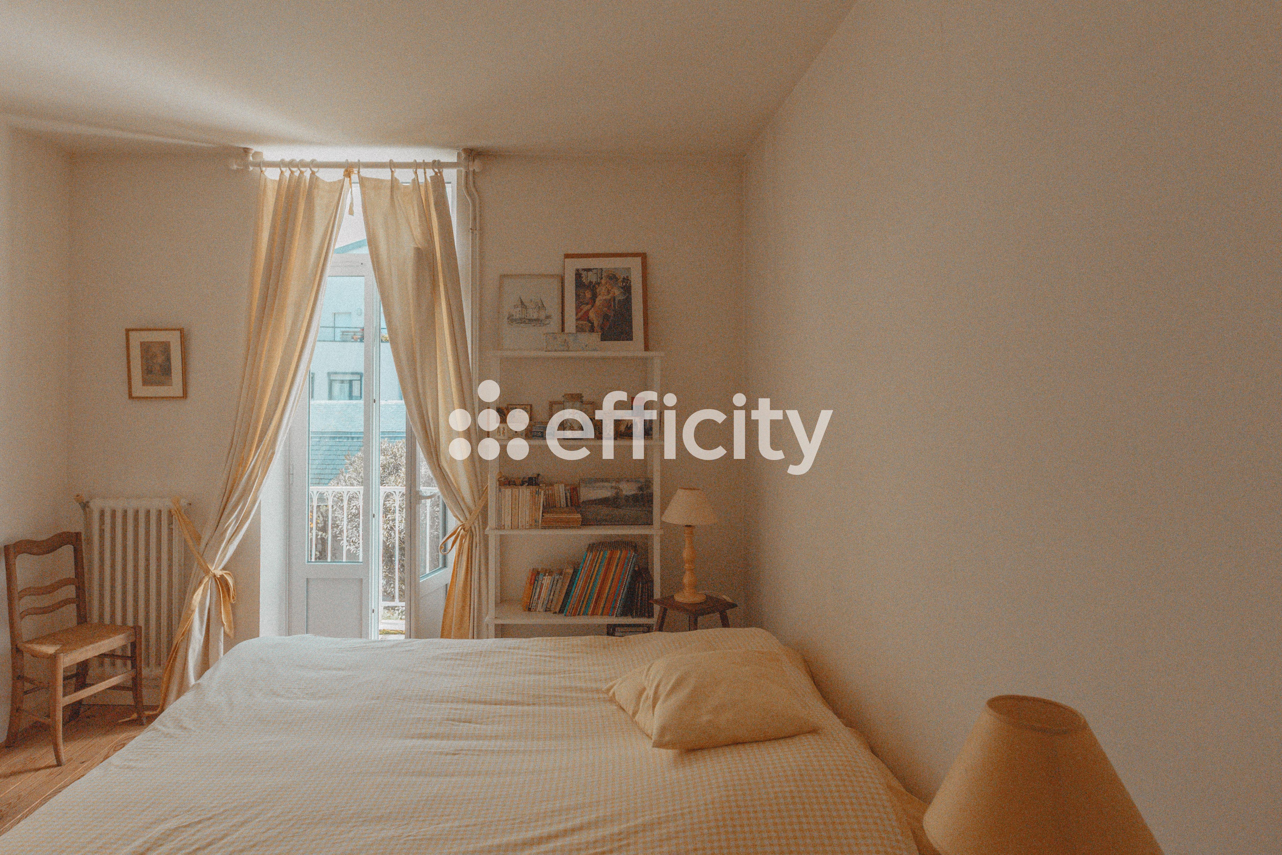 Achat immobilier Maison 8 pièces  210m2 à La Rochelle (17000) - Photo n°5