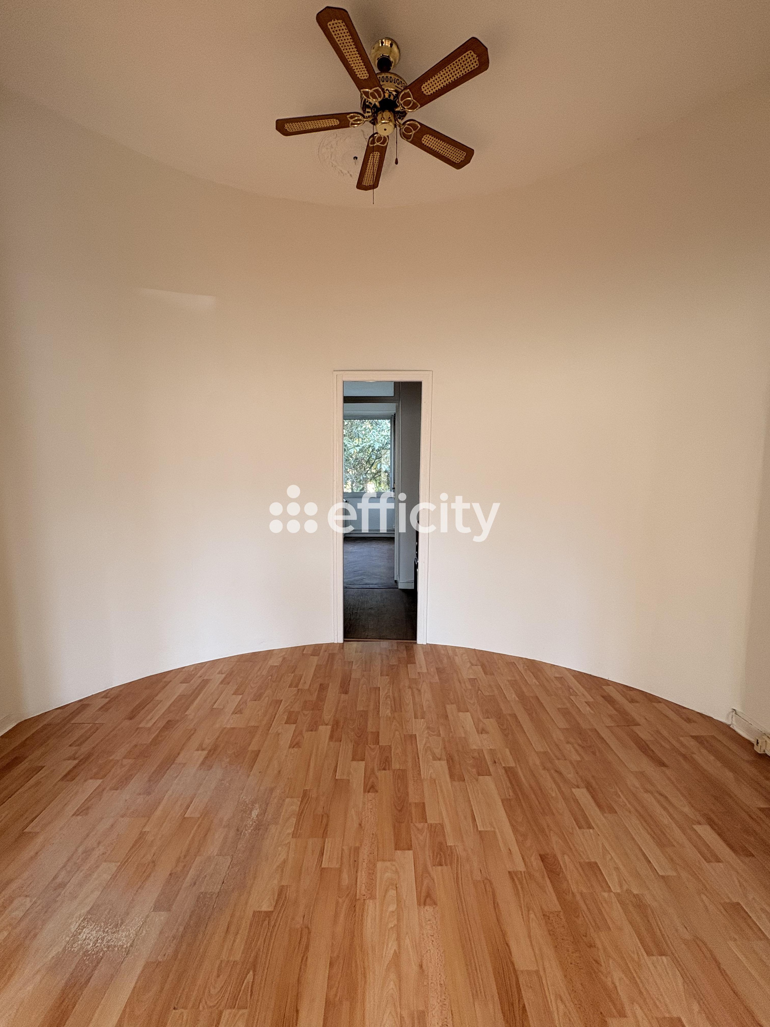 Achat immobilier Maison 9 pièces  170m2 à Bordeaux (33000) - Photo n°4