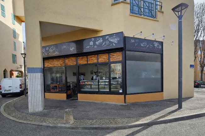 Achat immobilier Fonds de commerce   75m2 à Valbonne (06560) - Photo n°1