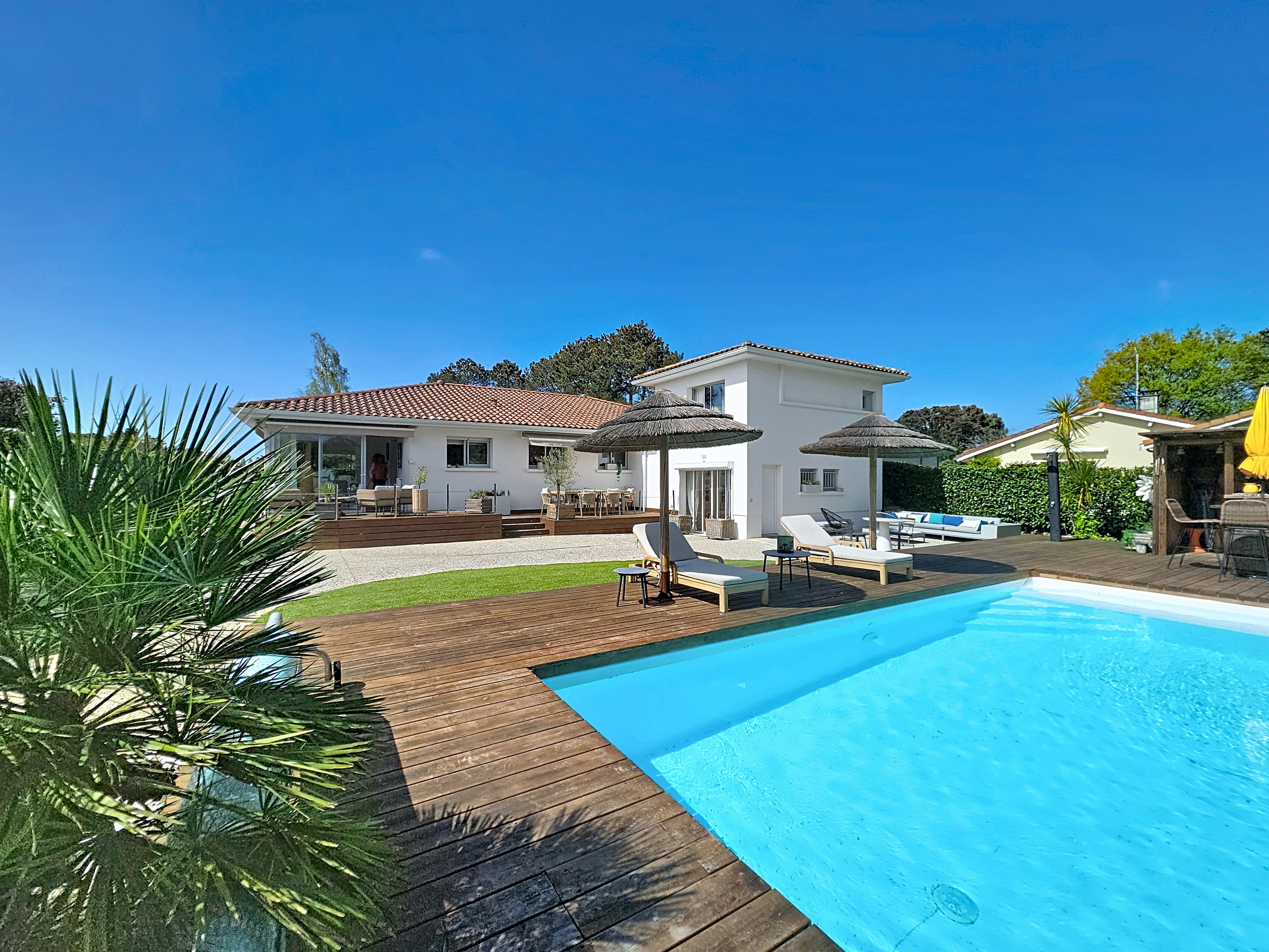Achat immobilier Maison 7 pièces  195m2 à La Teste-de-Buch (33260) - Photo n°1