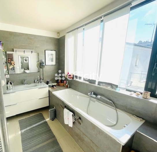 Achat immobilier Appartement 6 pièces  170m2 à Paris (75016) - Photo n°8