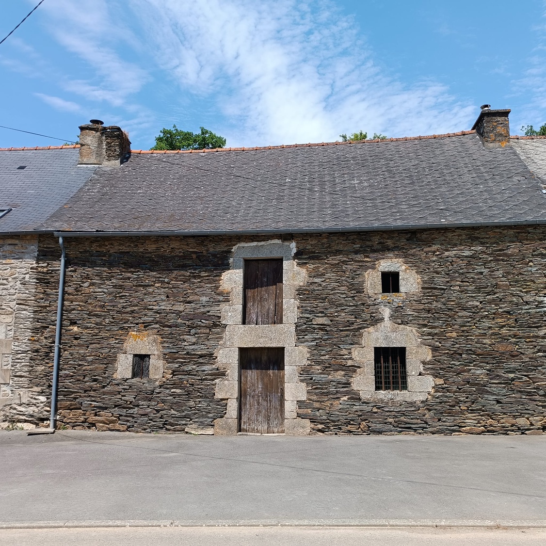 maison 2 pièces - 109,0m2 à Guillac (56800)