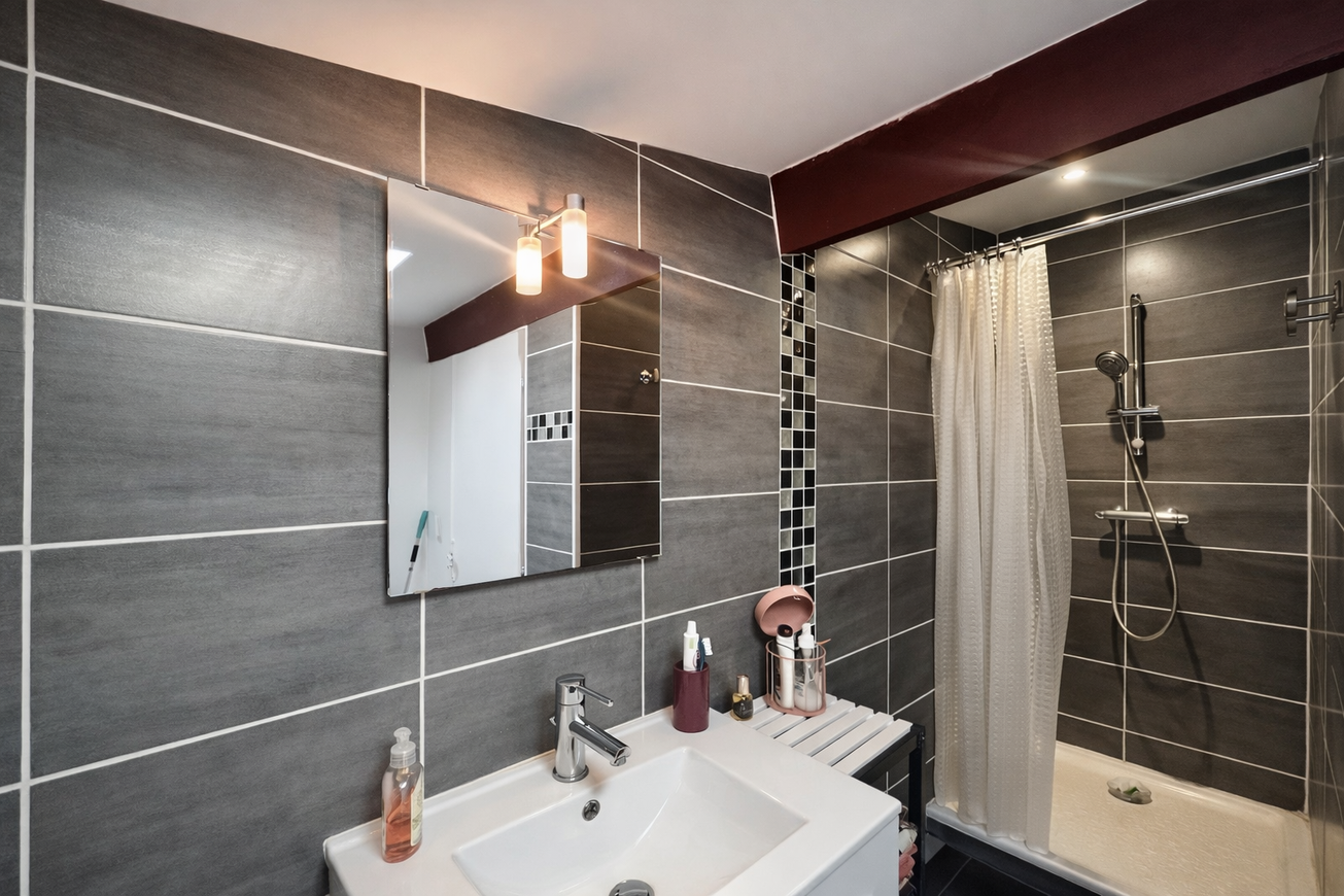 Achat immobilier Maison 5 pièces  240m2 à Le Chay (17600) - Photo n°12