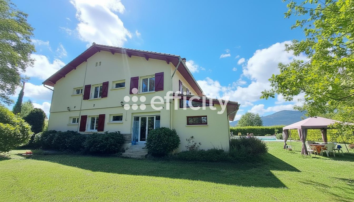 Achat immobilier Maison 9 pièces  247m2 à Prat-Bonrepaux (09160) - Photo n°16