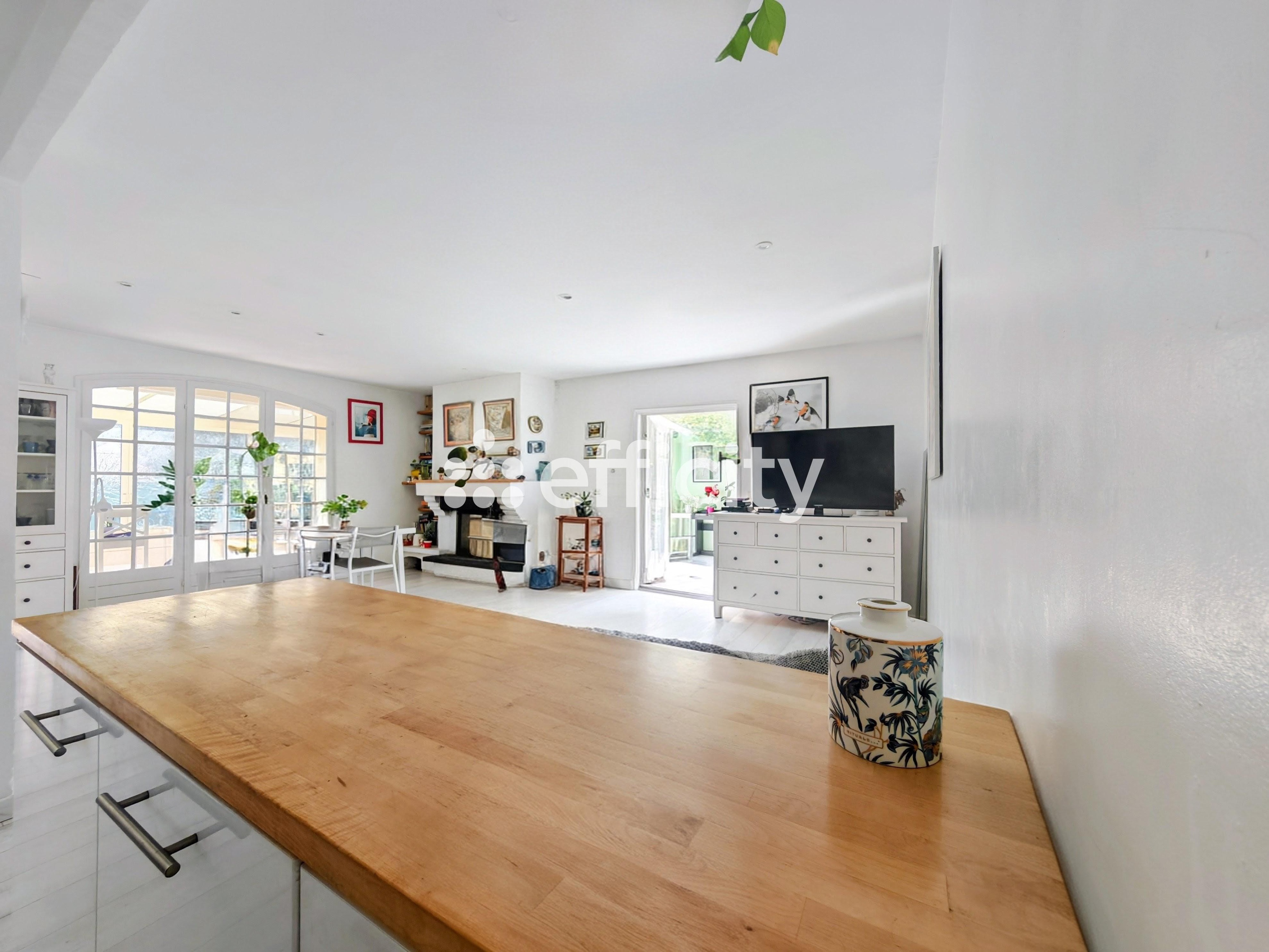 Achat immobilier Maison 6 pièces  140m2 à Villenave-d'Ornon (33140) - Photo n°7