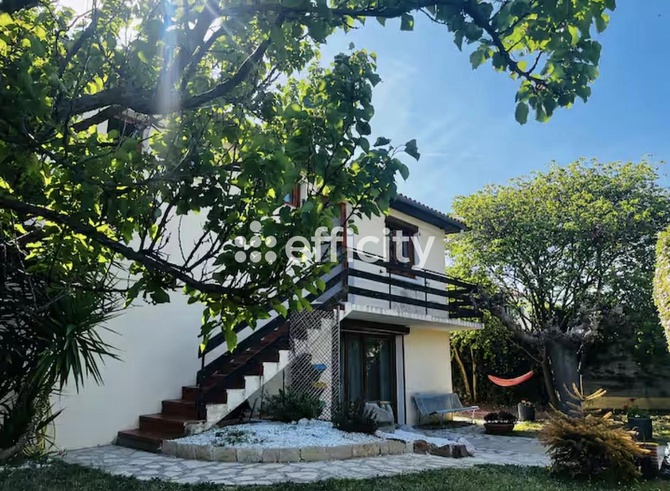 maison 7 pièces - 183m2 à Cuxac-d'Aude (11590)