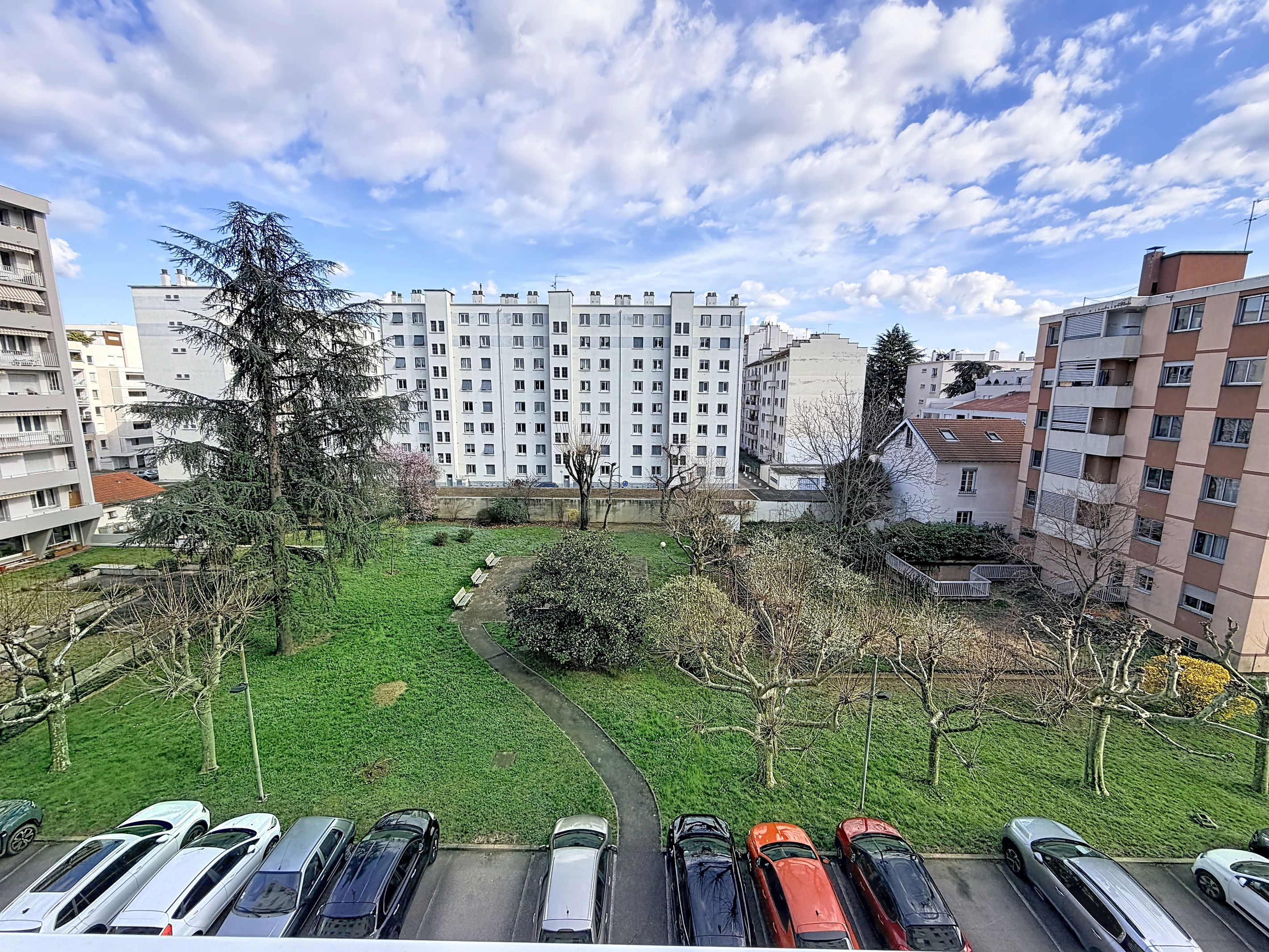Achat immobilier Appartement 2 pièces  52m2 à Lyon (69008) - Photo n°9