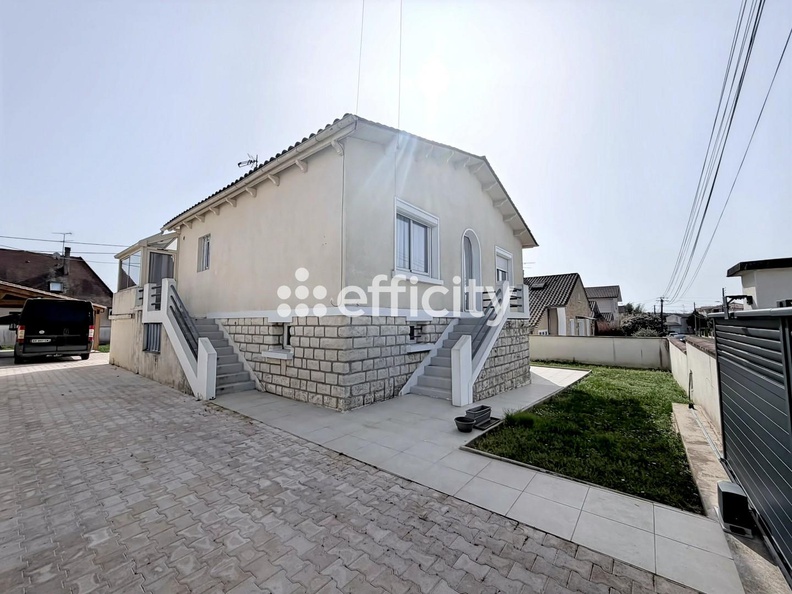 maison 6 pièces - 135m2 à Bergerac (24100)