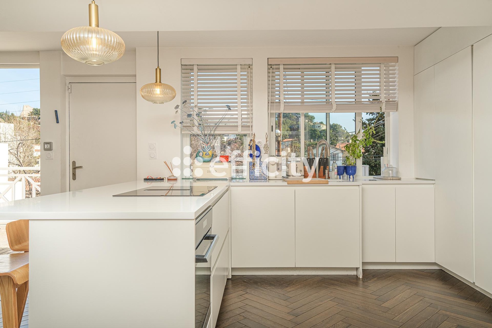 Achat immobilier Maison 5 pièces  155m2 à Marseille (13007) - Photo n°4