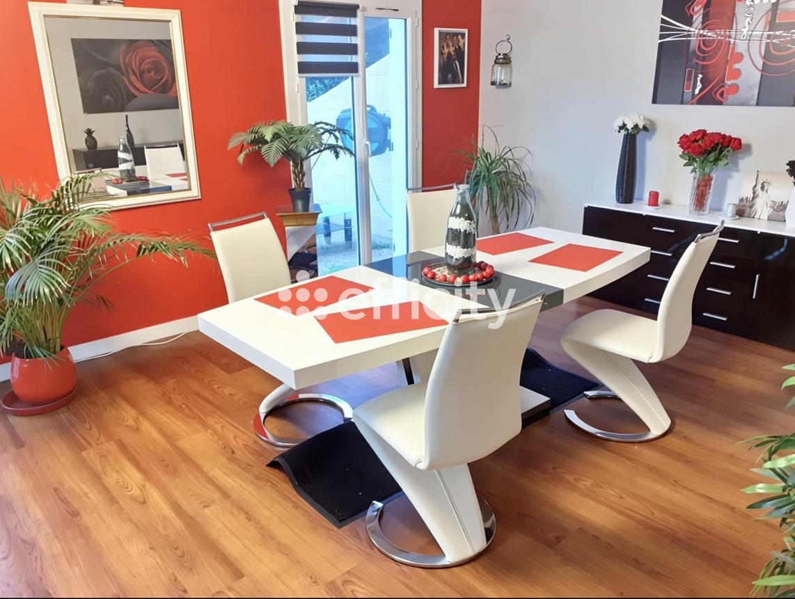 Achat immobilier Maison 5 pièces  102m2 à Gignac-la-Nerthe (13180) - Photo n°5