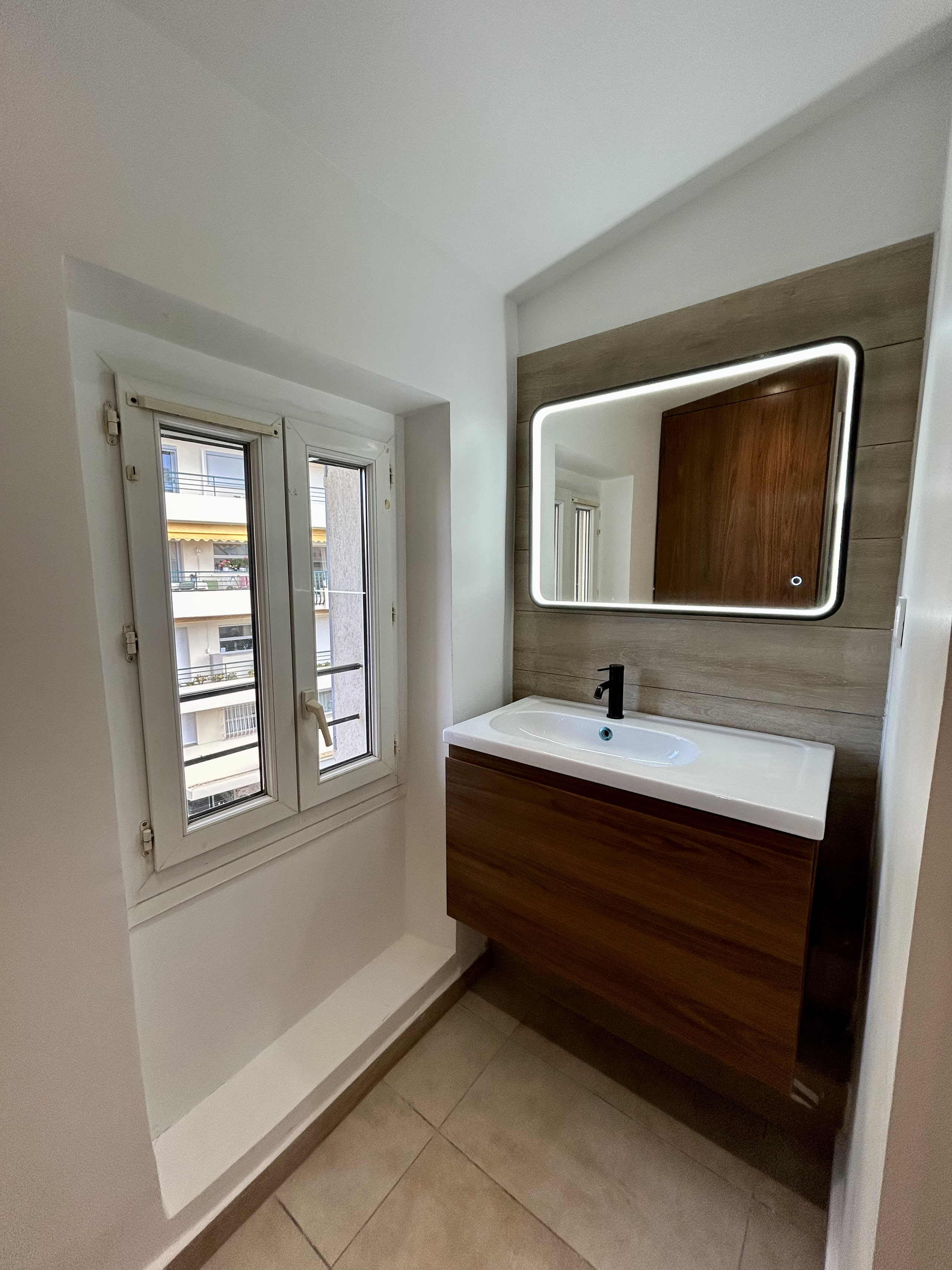 Achat immobilier Appartement 3 pièces  44m2 à Cannes (06400) - Photo n°5