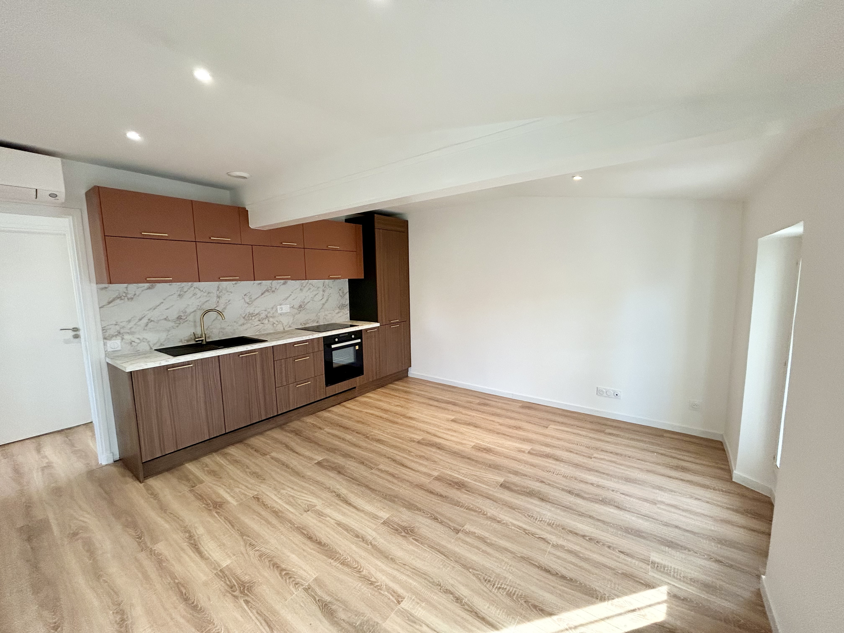 Achat immobilier Appartement 3 pièces  44m2 à Cannes (06400) - Photo n°10