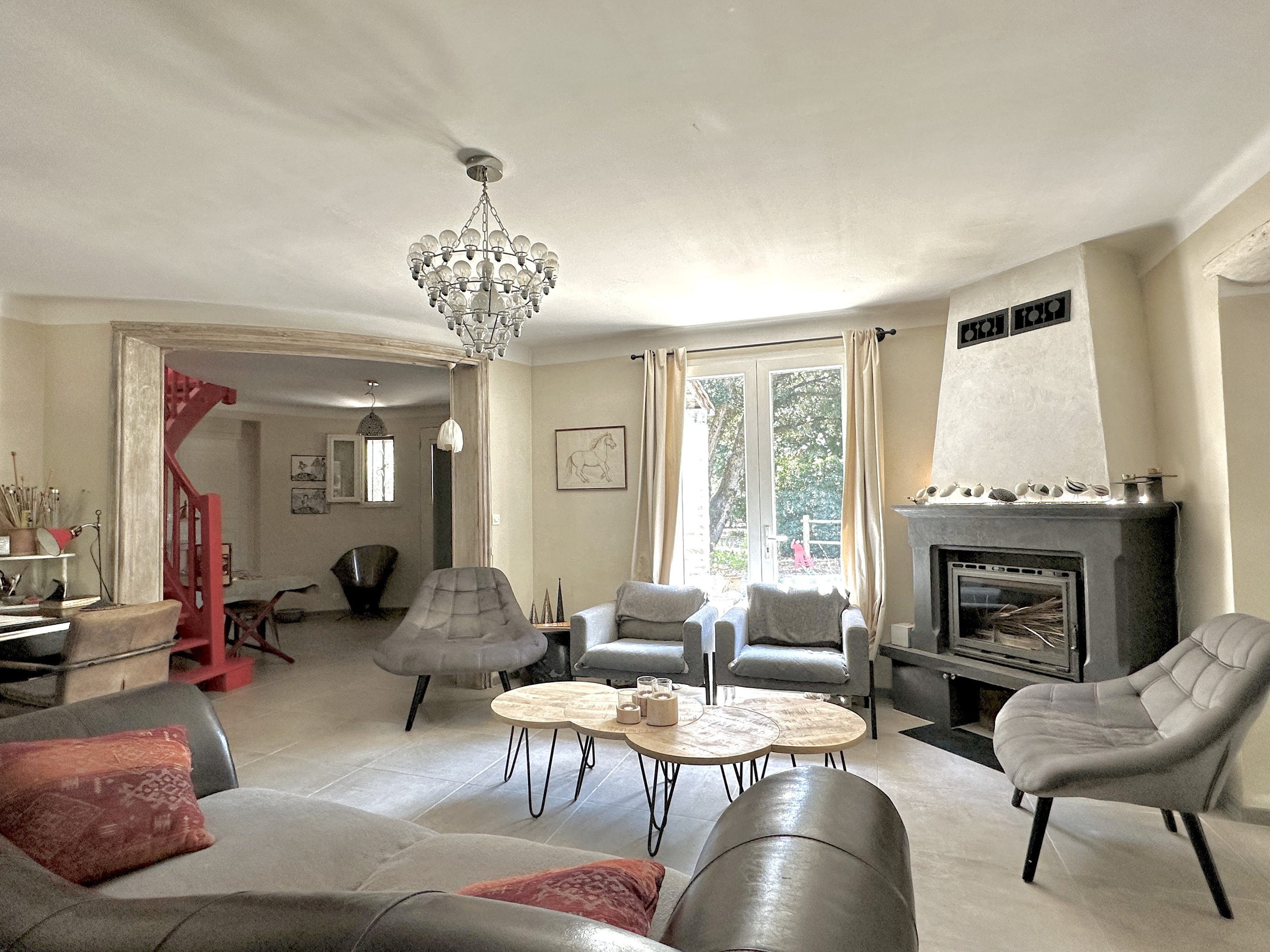 Achat immobilier Maison 6 pièces  188m2 à Montaren-et-Saint-Médiers (30700) - Photo n°4