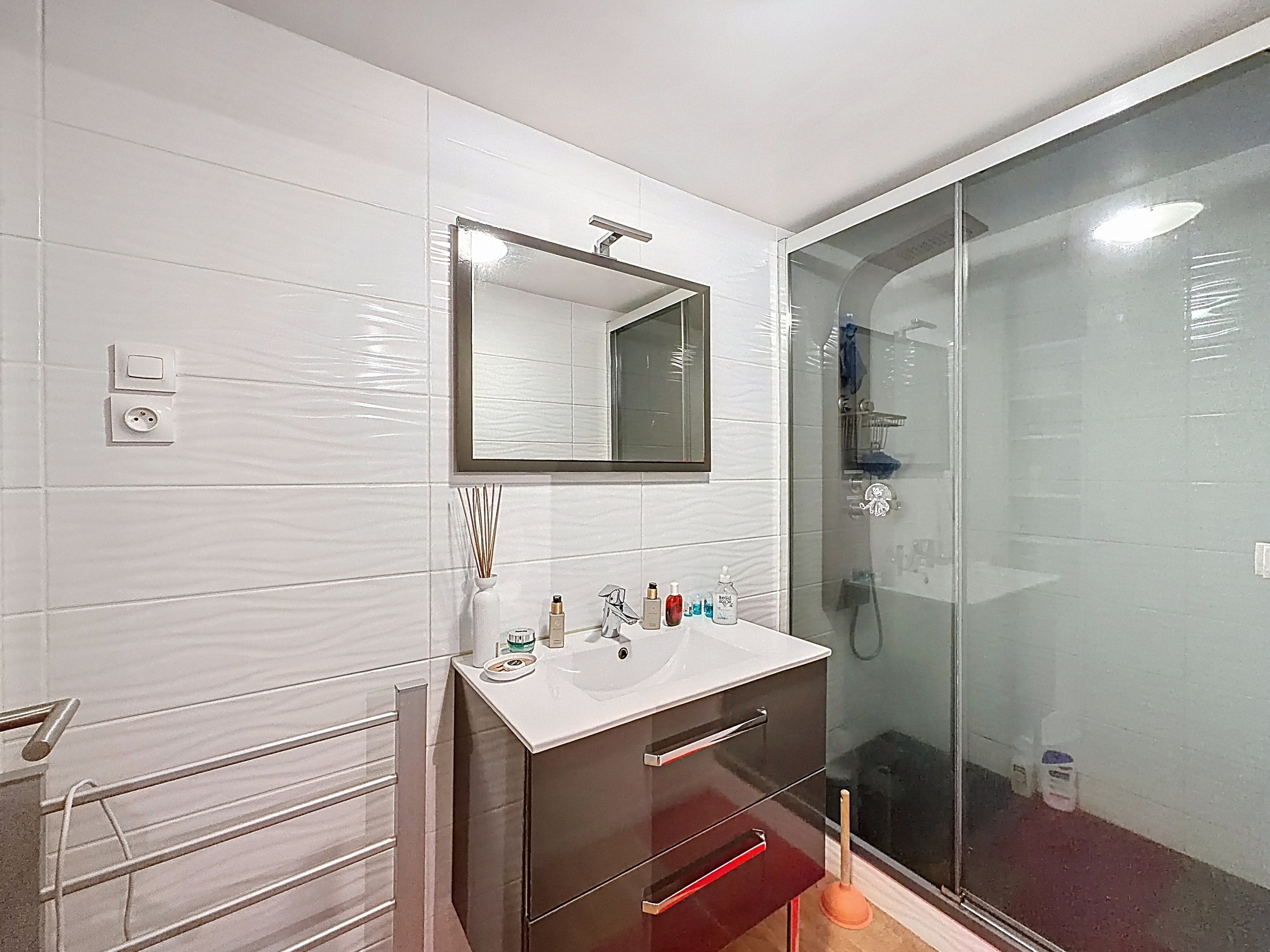 Achat immobilier Maison 5 pièces  310m2 à Saint-Martin-la-Plaine (42800) - Photo n°28