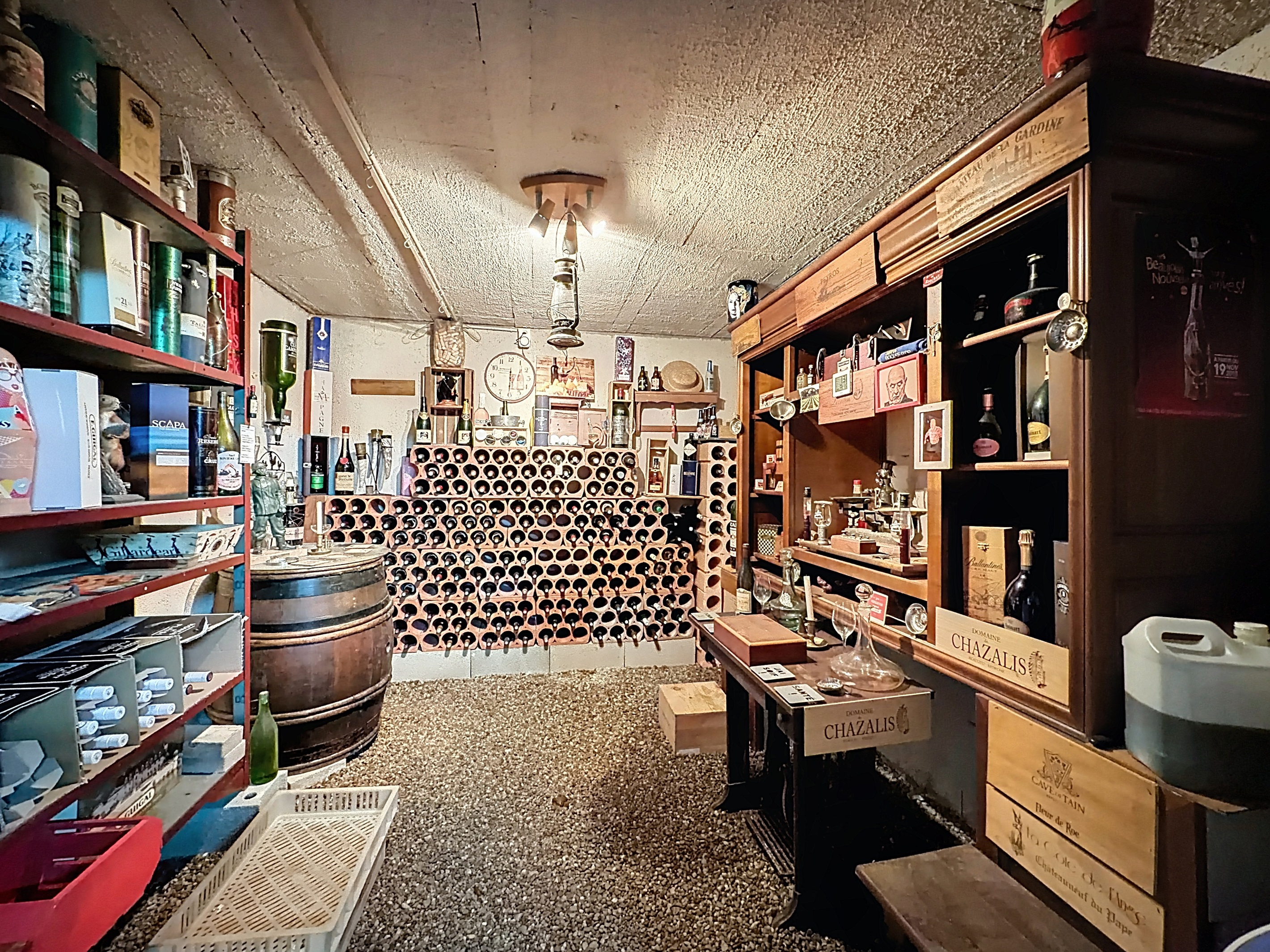 Achat immobilier Maison 5 pièces  310m2 à Saint-Martin-la-Plaine (42800) - Photo n°31