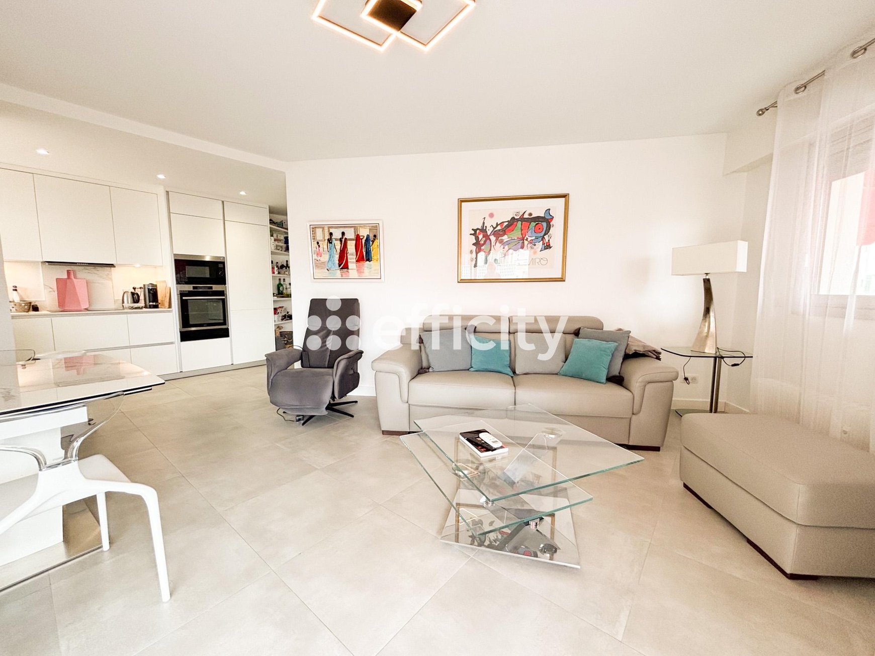Achat immobilier Appartement 3 pièces  70m2 à Cannes (06400) - Photo n°4