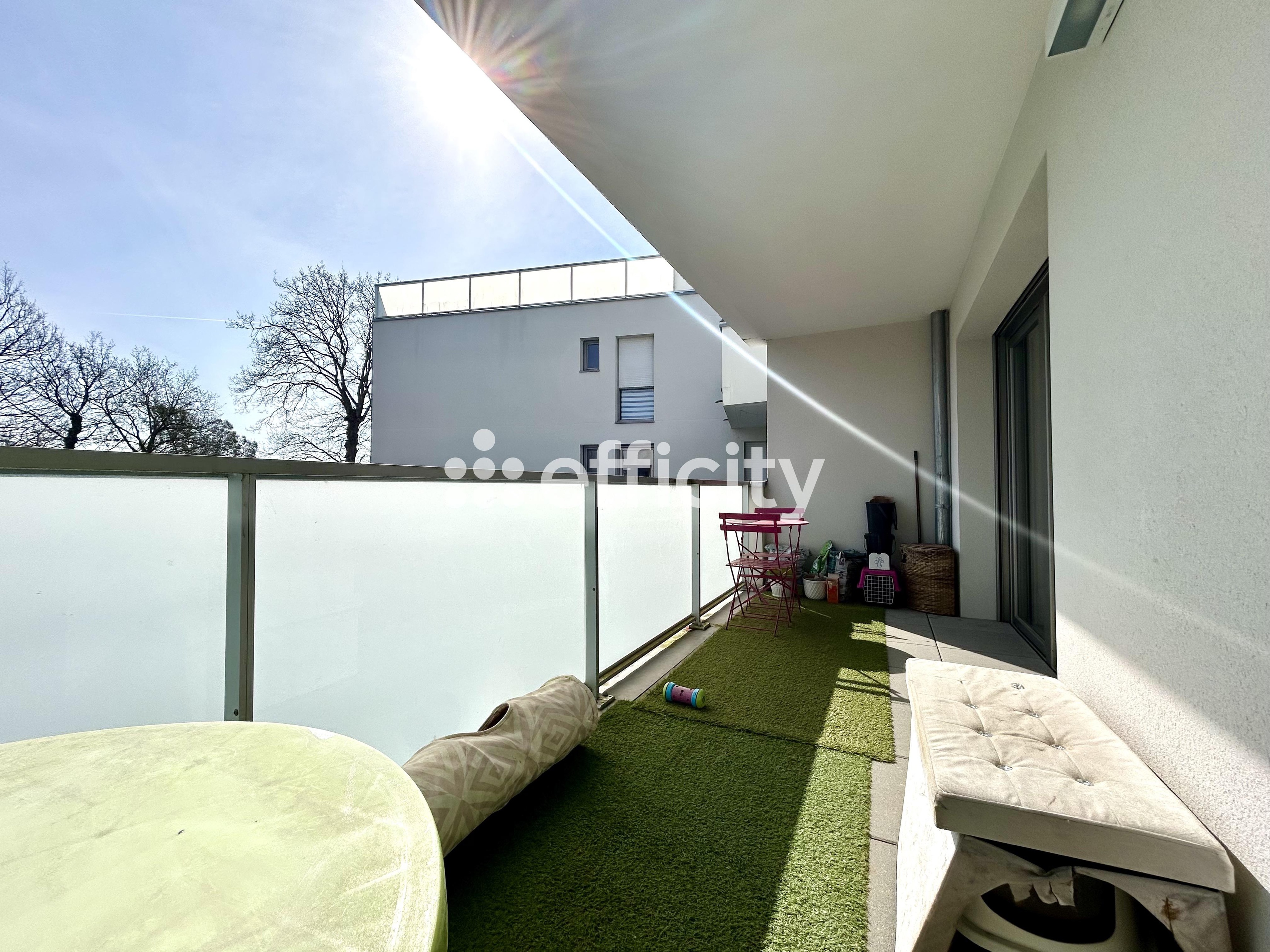 Achat immobilier Appartement 2 pièces  45m2 à Noyal-Châtillon-sur-Seiche (35230) - Photo n°6