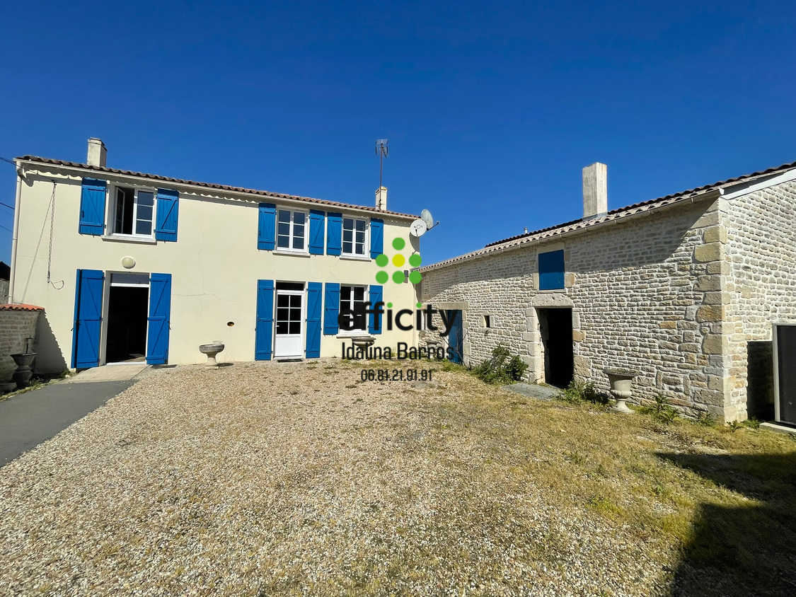 maison 4 pièces - 121,0m2 à Ranville-Breuillaud (16140)