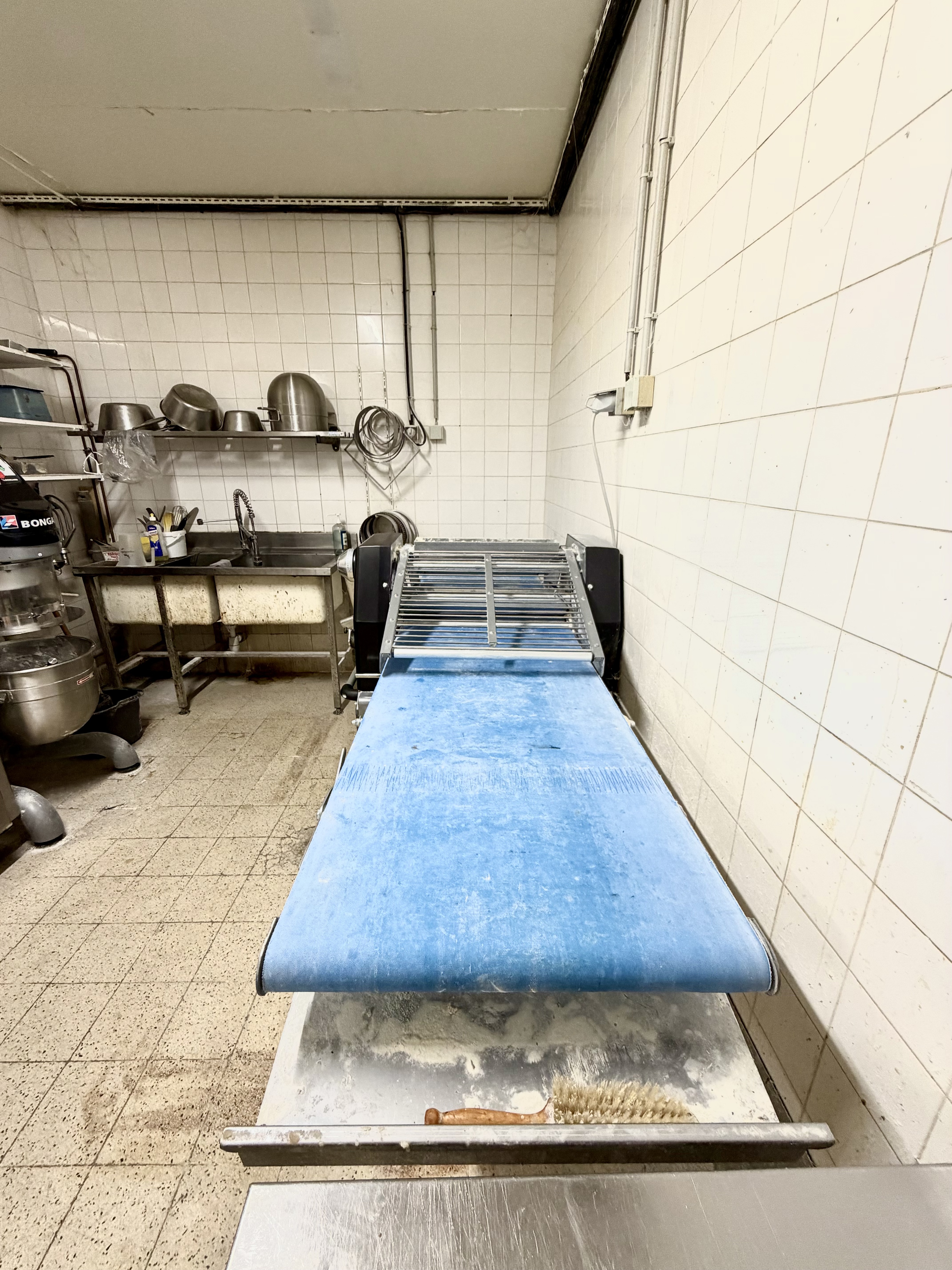 Achat immobilier Fonds de commerce   153m2 à Cagnes-sur-Mer (06800) - Photo n°5