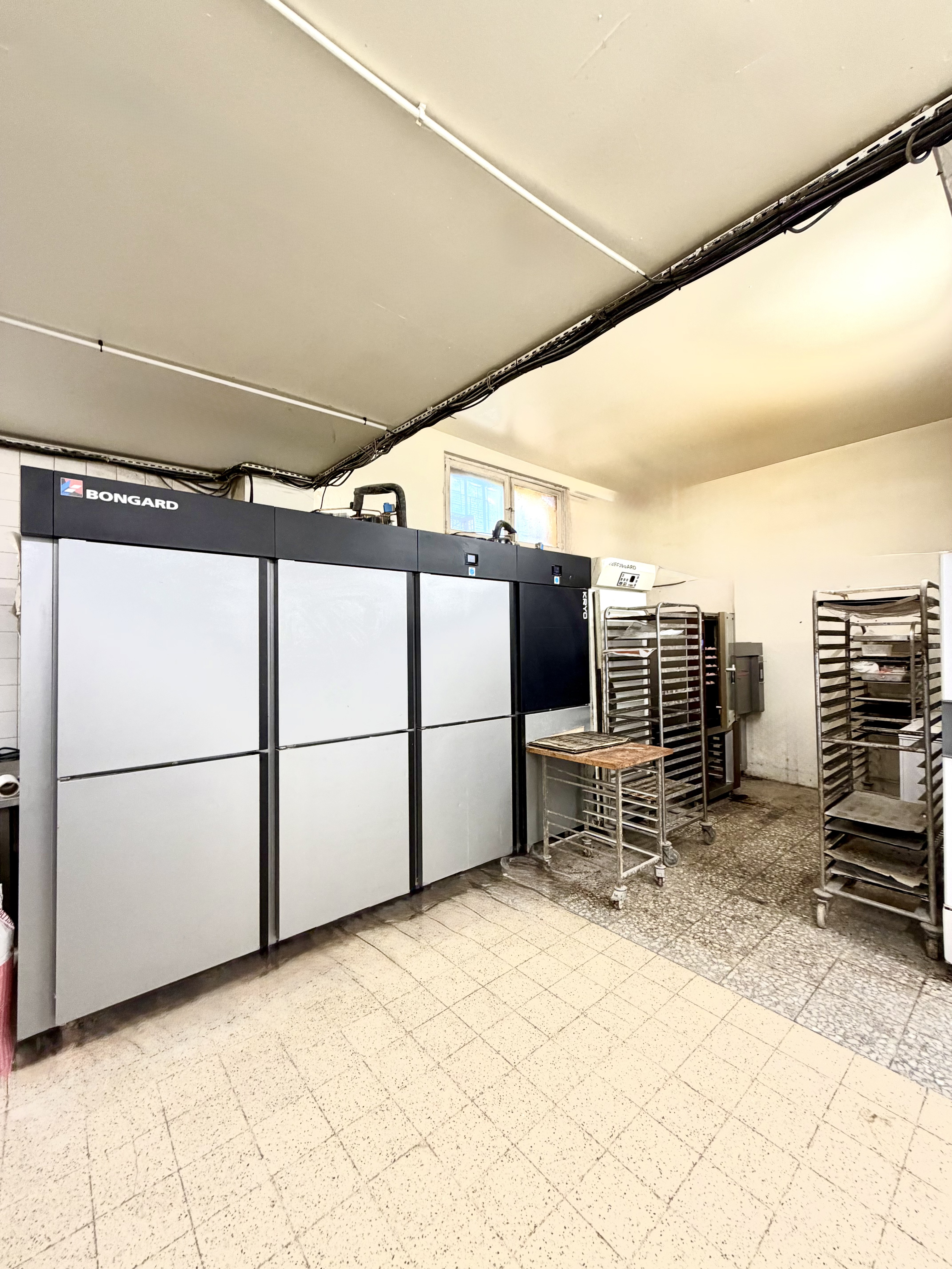 Achat immobilier Fonds de commerce   153m2 à Cagnes-sur-Mer (06800) - Photo n°4