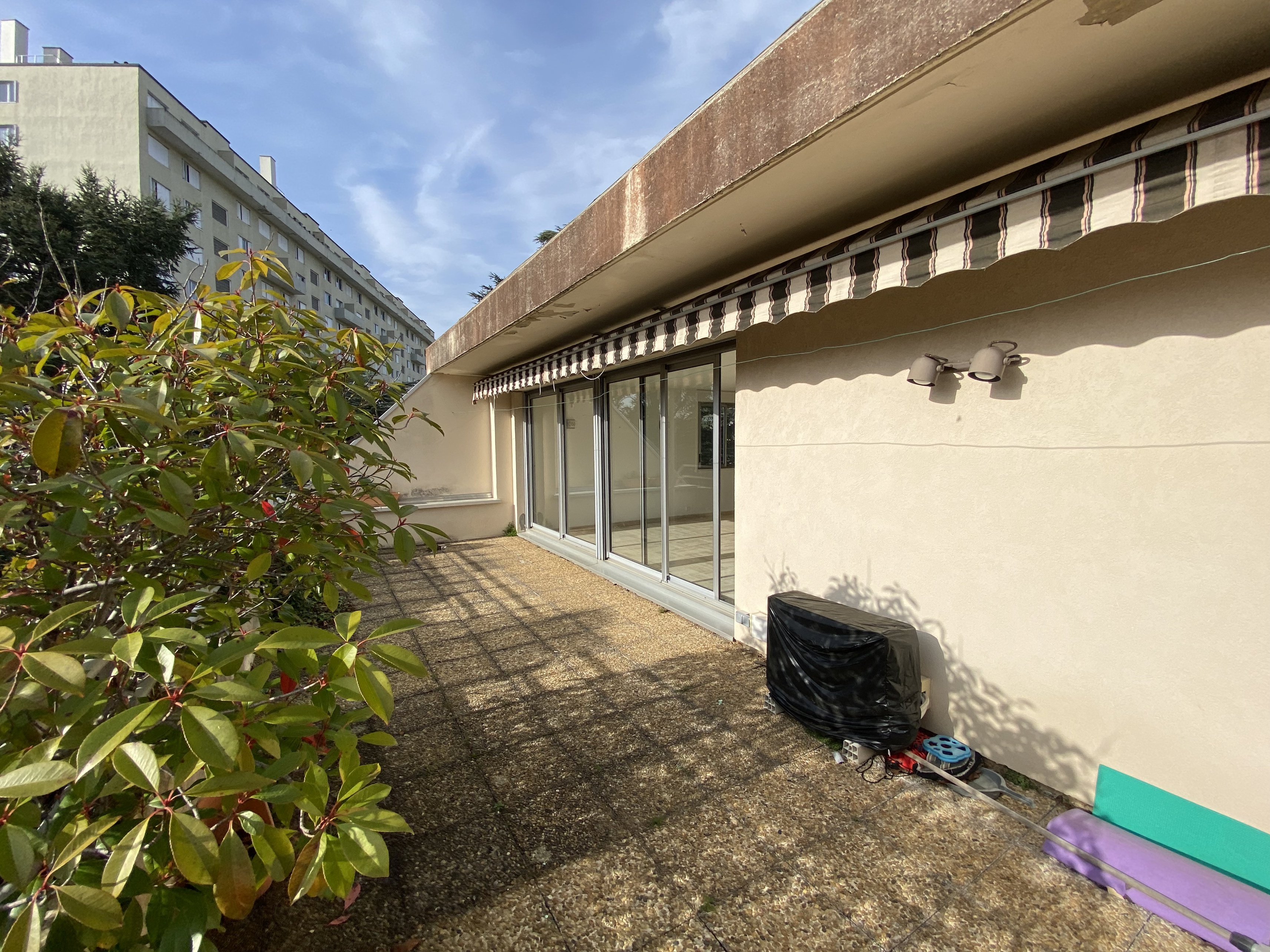 Achat immobilier Appartement 7 pièces  160m2 à Saint-Étienne (42100) - Photo n°1
