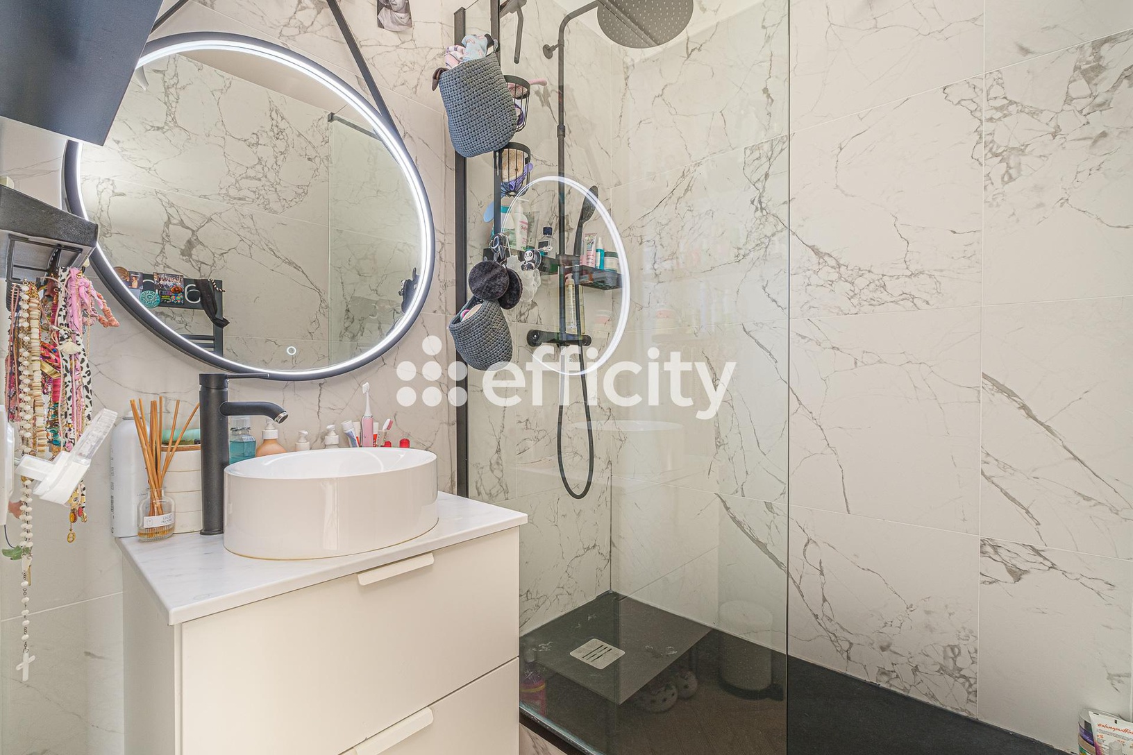 Achat immobilier Appartement 3 pièces  110m2 à Marseille (13008) - Photo n°21