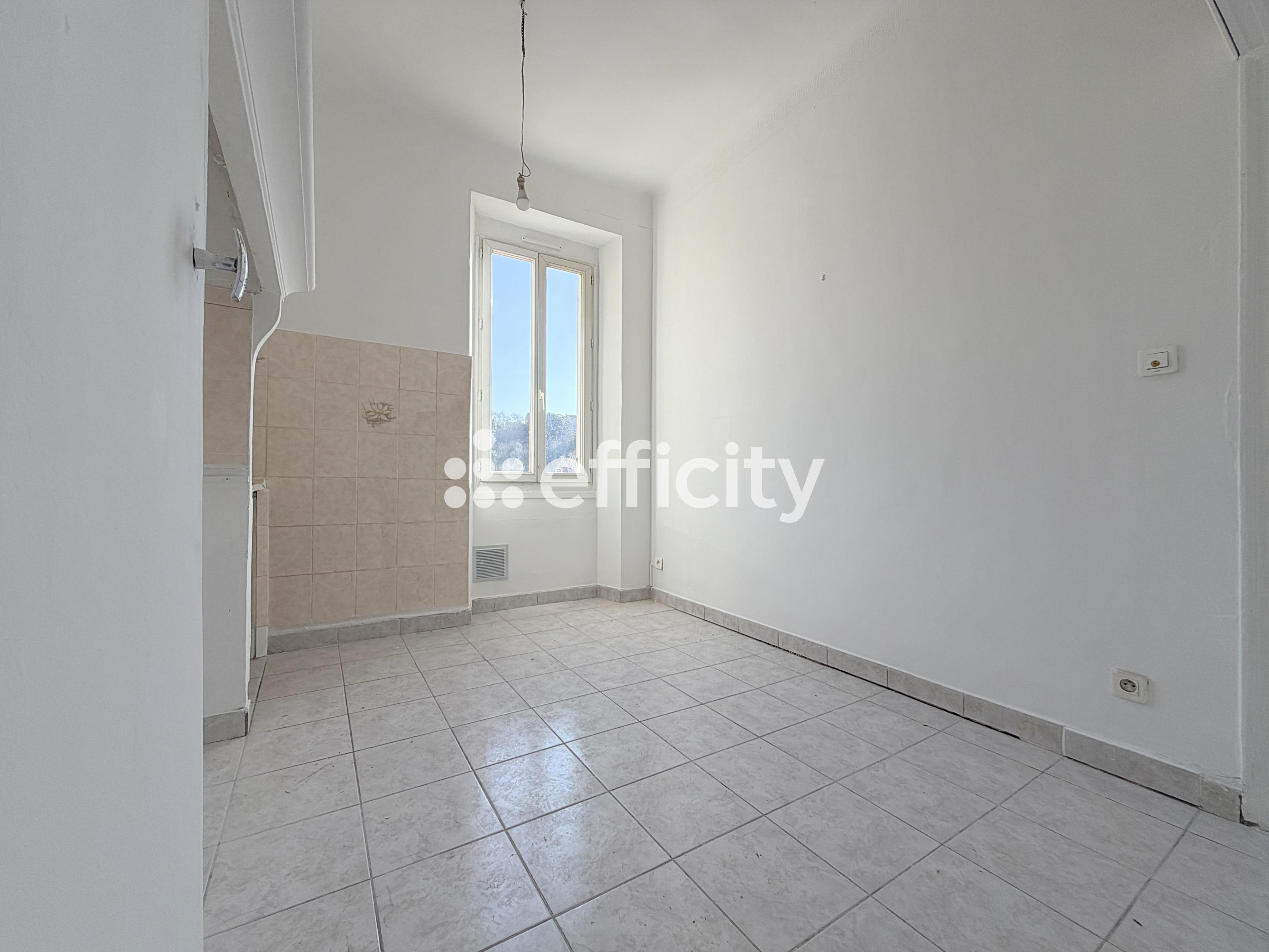 Achat immobilier Appartement 3 pièces  38m2 à Marseille (13013) - Photo n°5