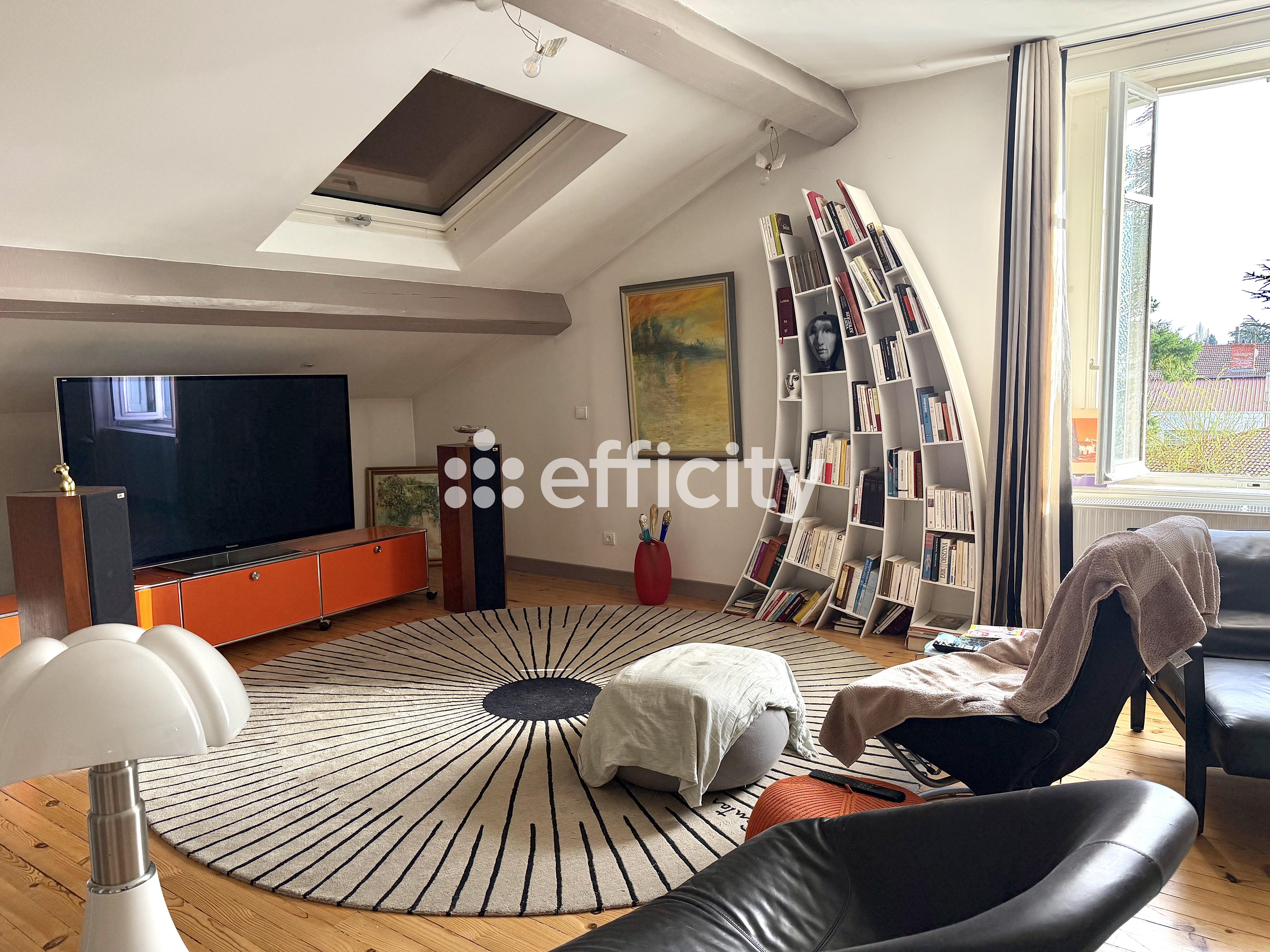 Achat immobilier Maison 9 pièces  320m2 à Veauche (42340) - Photo n°20