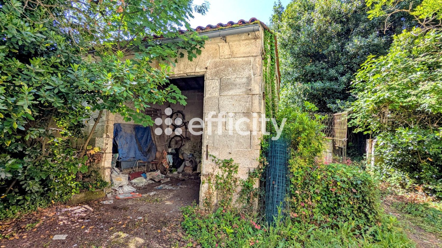 Achat immobilier Maison 10 pièces  206m2 à Hiersac (16290) - Photo n°5