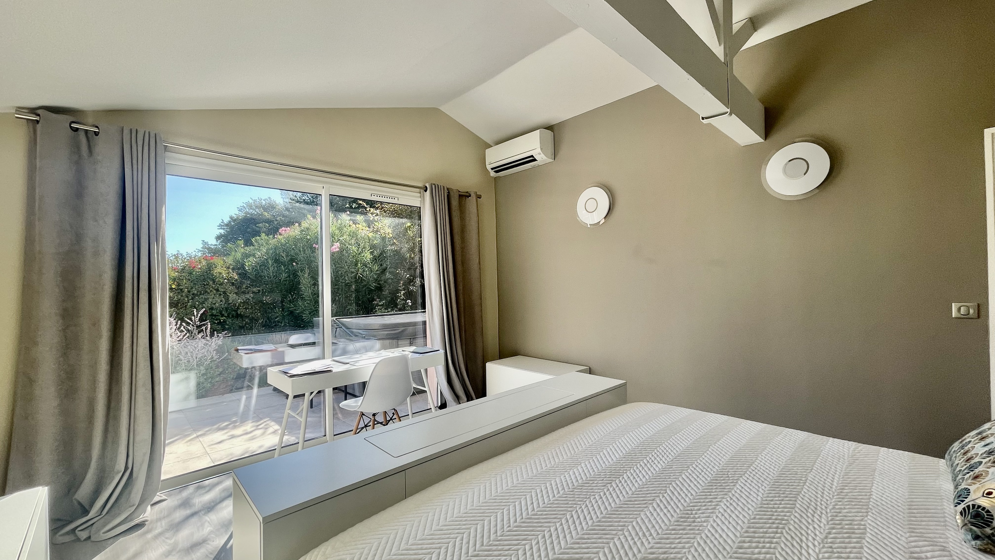 Achat immobilier Maison 9 pièces  202m2 à Peynier (13790) - Photo n°7