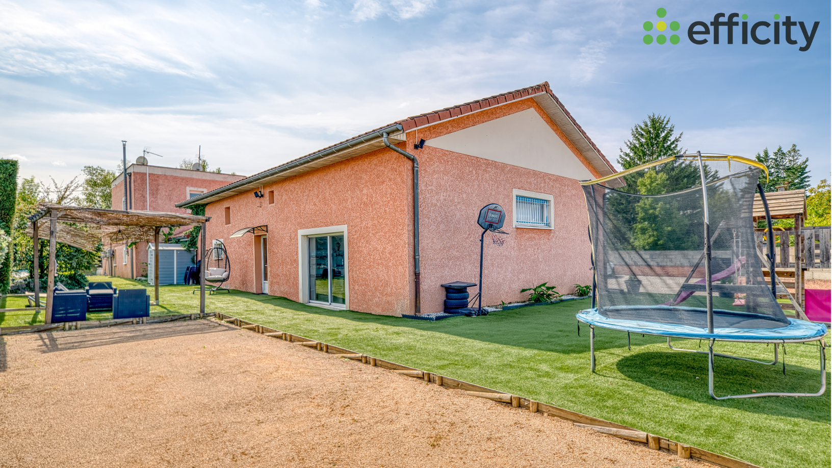 Achat immobilier Maison 8 pièces  264m2 à Chavanoz (38230) - Photo n°24