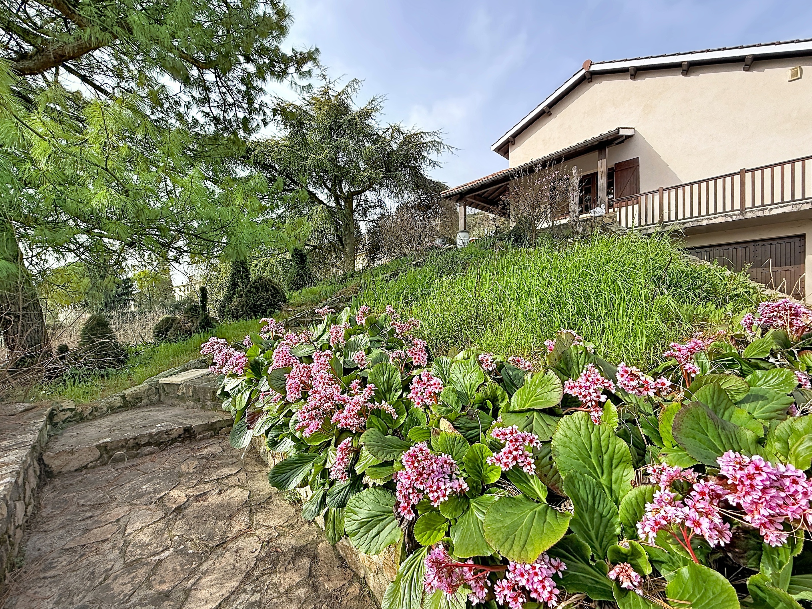 Achat immobilier Maison 5 pièces  127m2 à Condrieu (69420) - Photo n°1