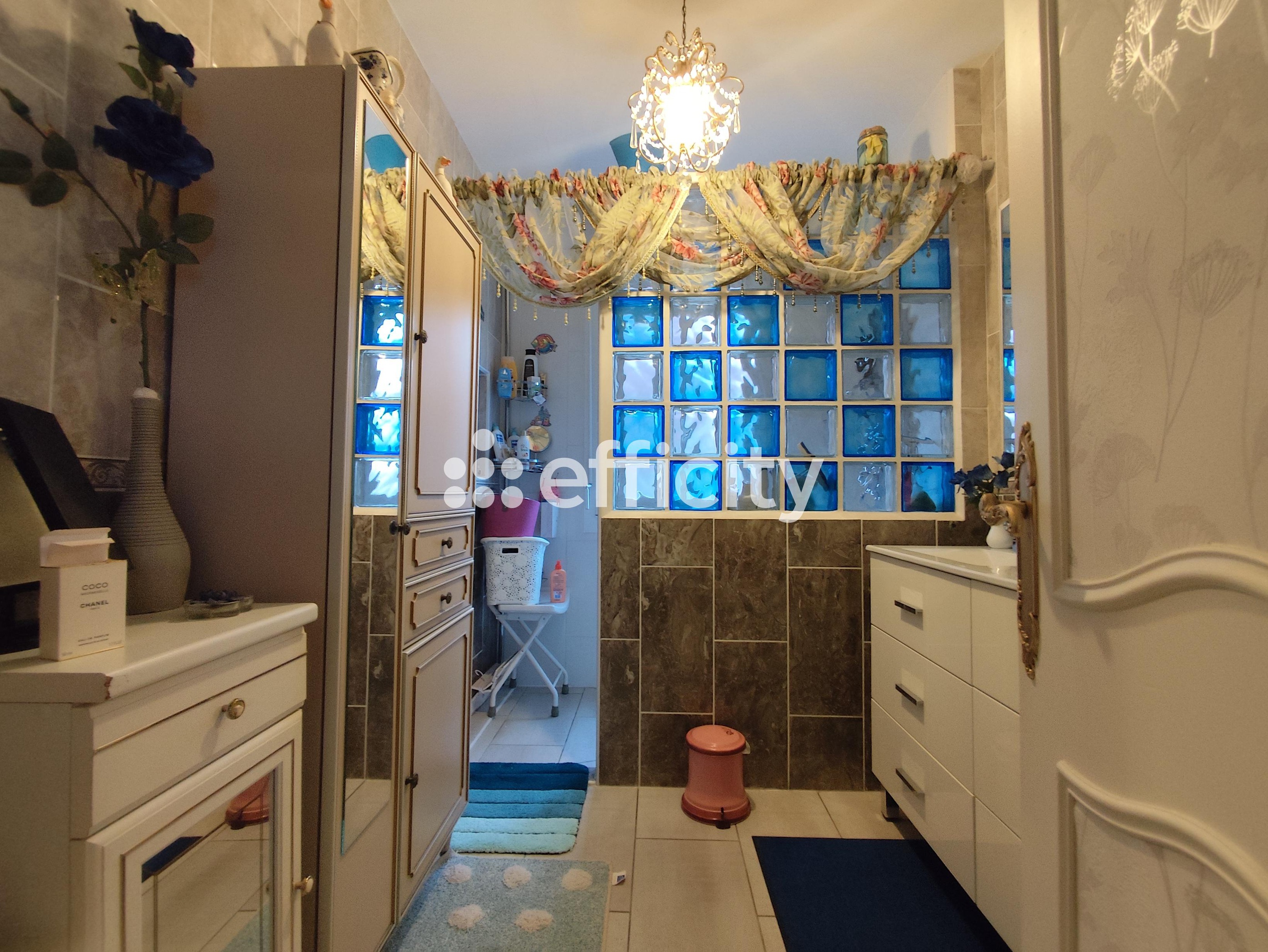 Achat immobilier Maison 8 pièces  250m2 à Andance (07340) - Photo n°16