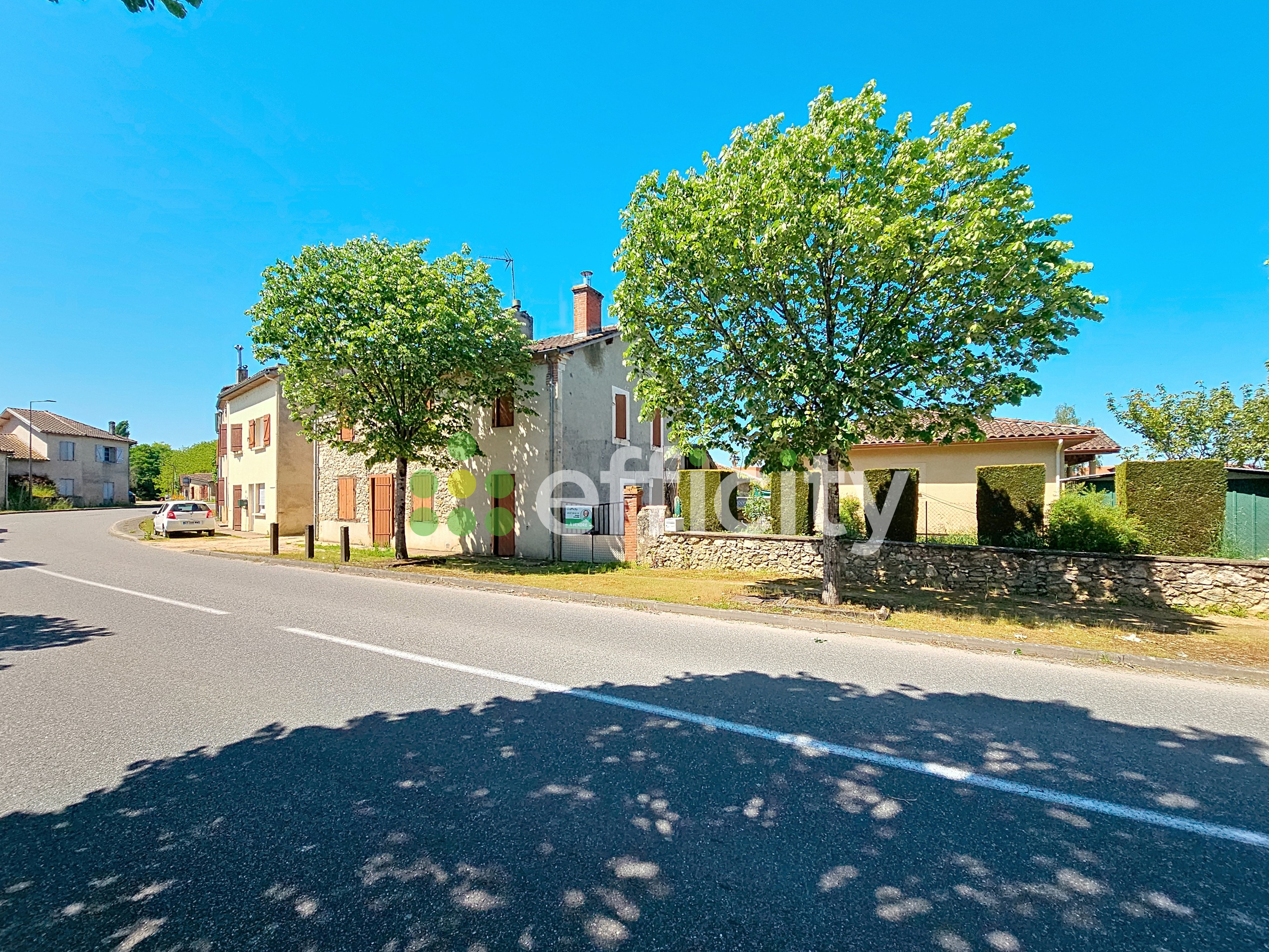 Achat immobilier Maison 11 pièces  170m2 à Saint-Justin (40240) - Photo n°1