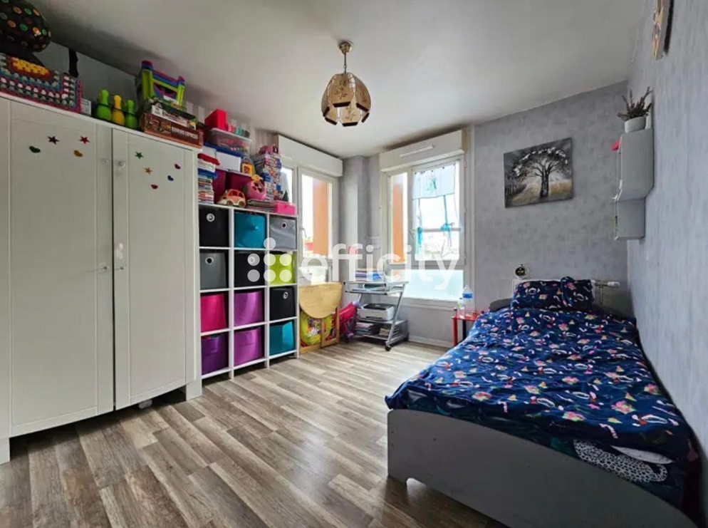 Achat immobilier Appartement 5 pièces  84m2 à Évry-Courcouronnes (91000) - Photo n°4