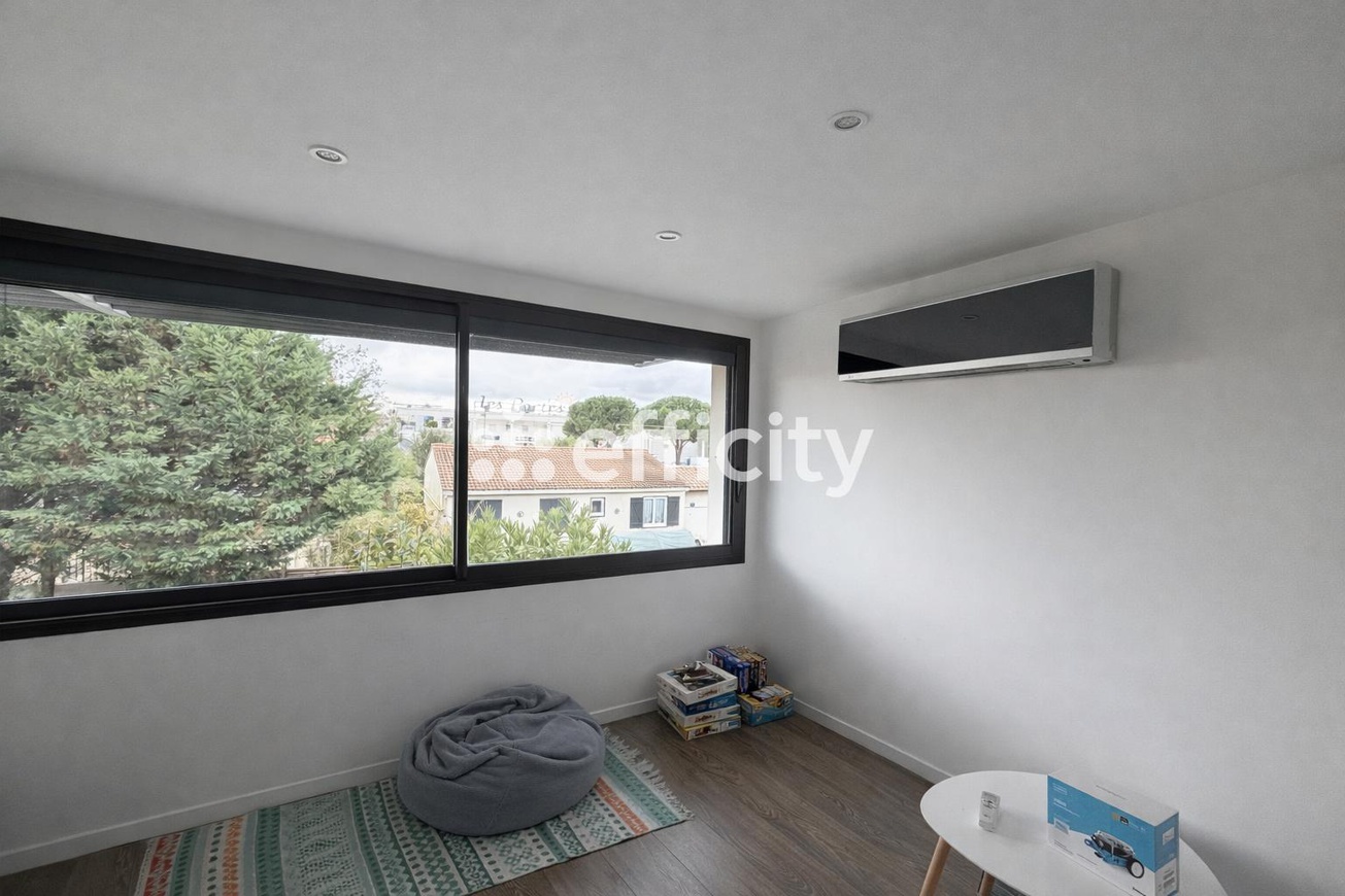 Achat immobilier Maison 6 pièces  175m2 à Juvignac (34990) - Photo n°12