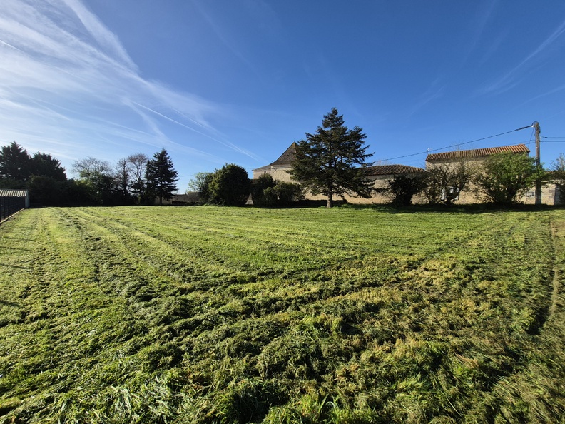 terrain  - 2079m2 à Ambérac (16140)