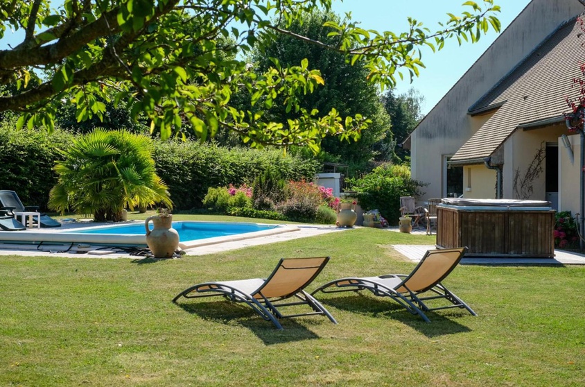 maison 8 pièces - 264m2 à Autouillet (78770)