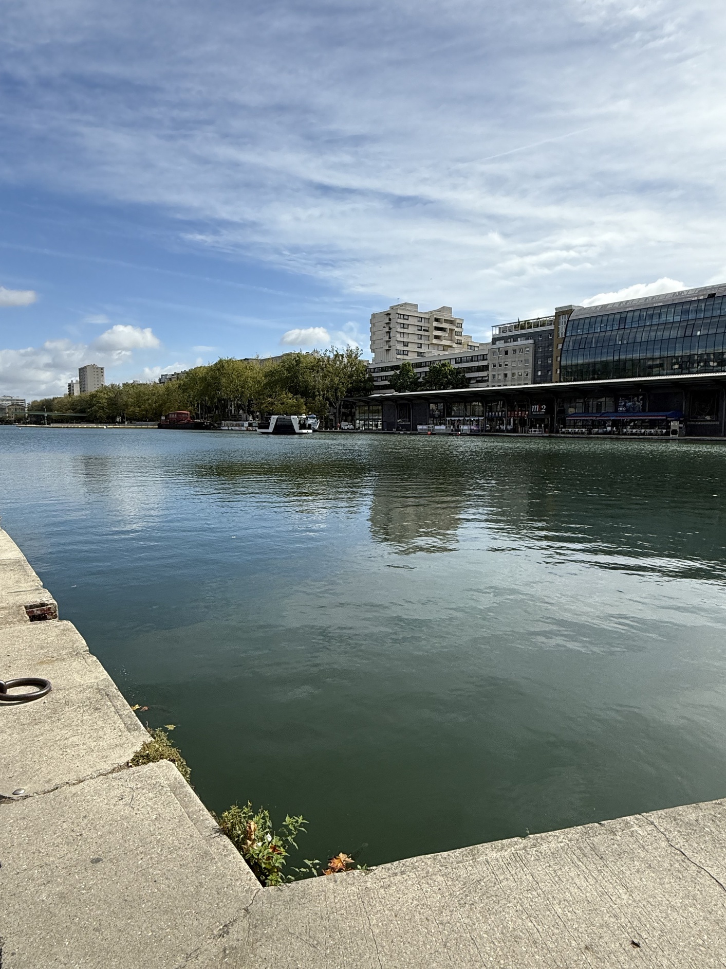 immeuble  - 2374m2 à Paris (75019)