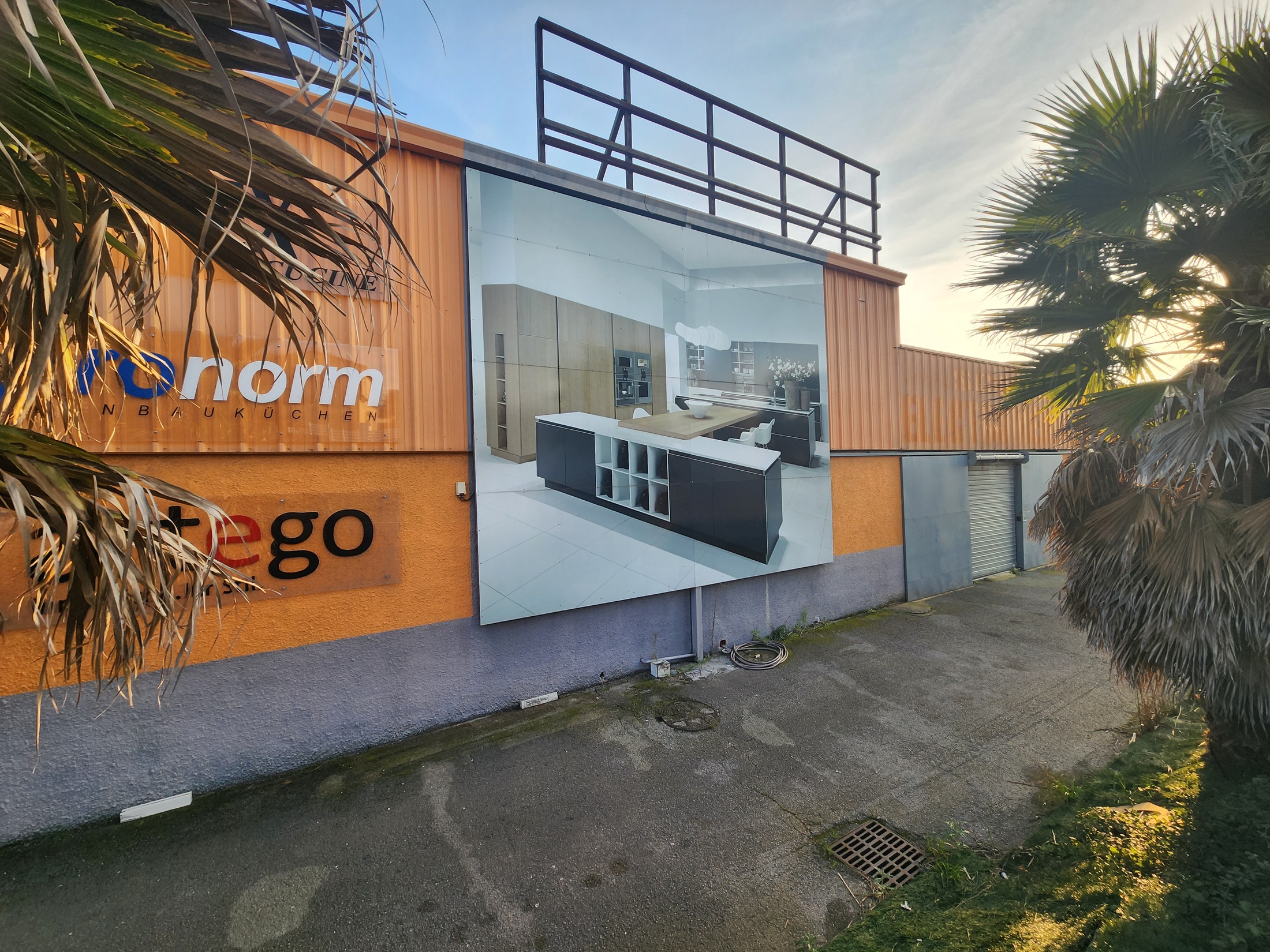 local commercial  - 900m2 à Béziers (34500)