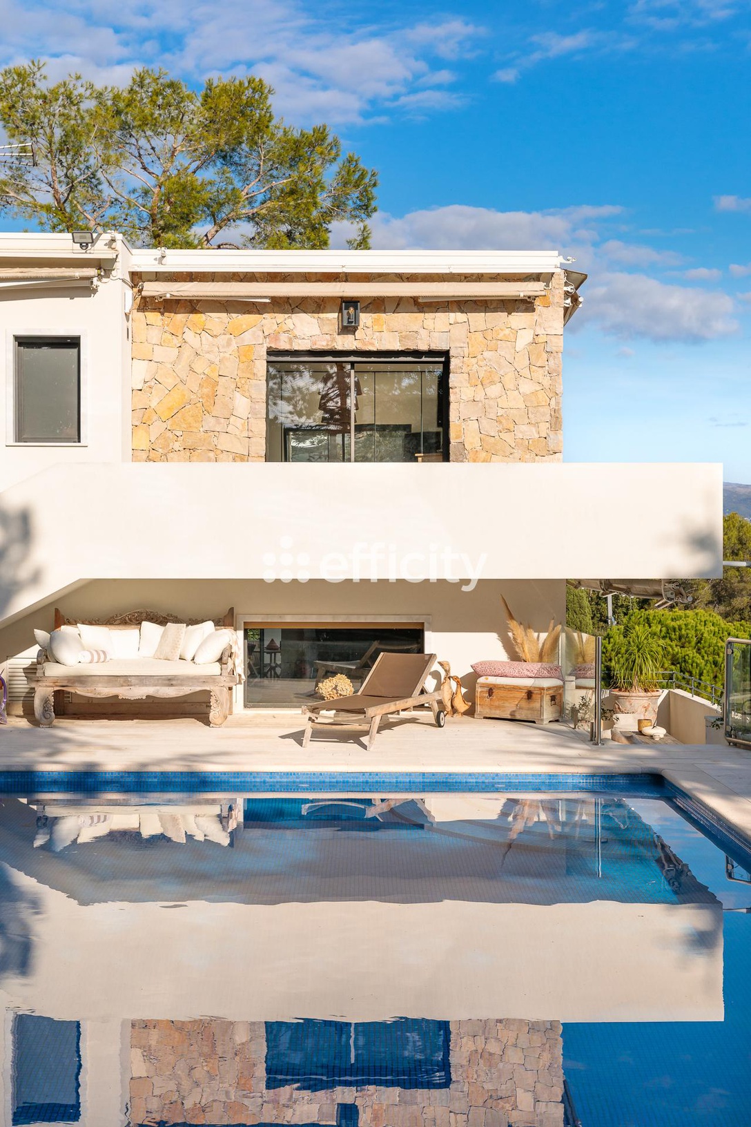 Achat immobilier Maison 11 pièces  402m2 à Vallauris (06220) - Photo n°13