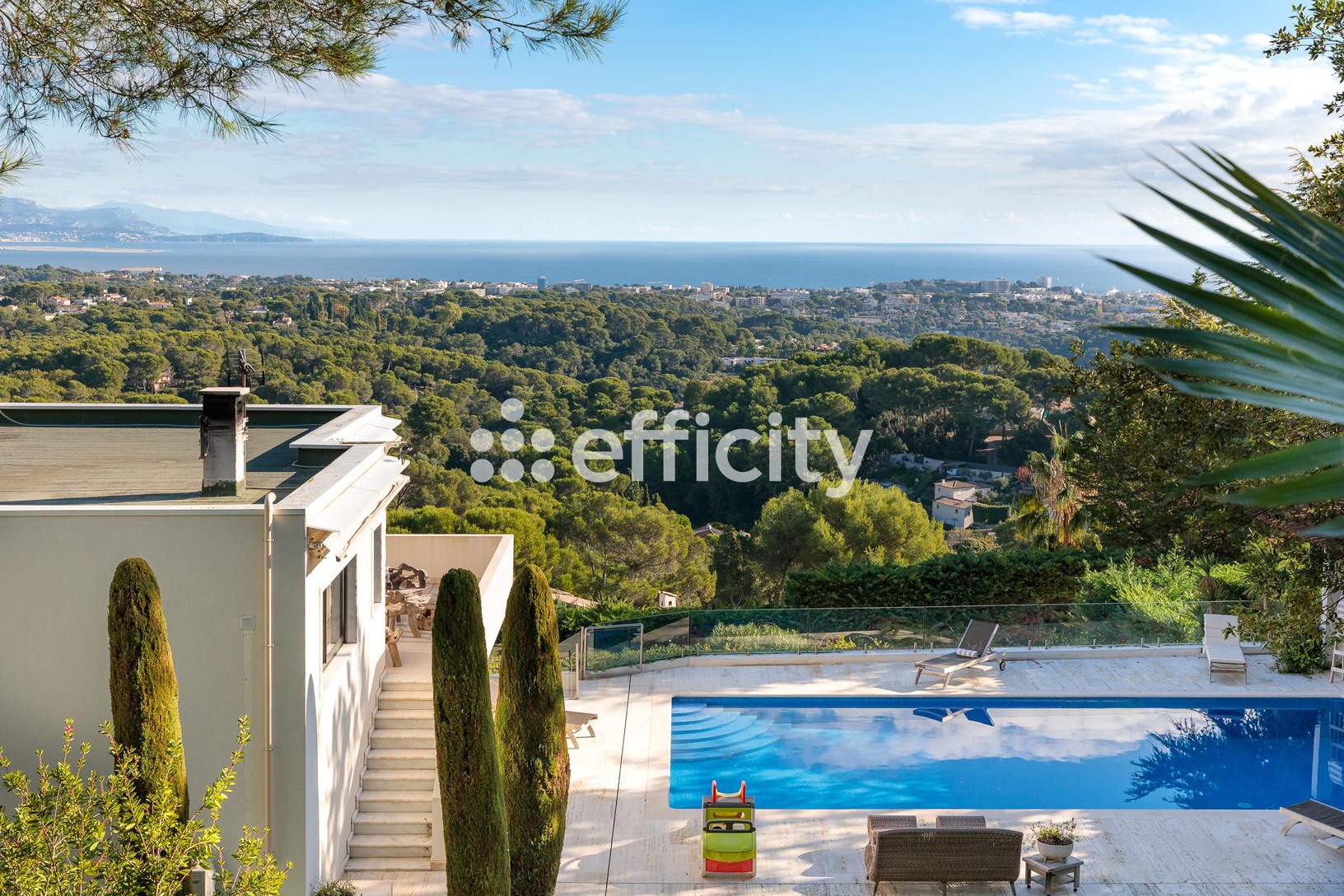 Achat immobilier Maison 11 pièces  402m2 à Vallauris (06220) - Photo n°15