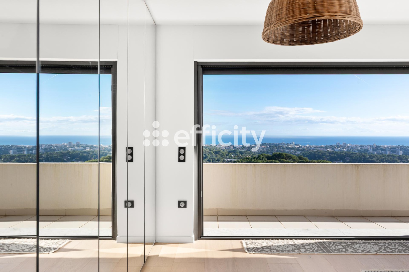 Achat immobilier Maison 11 pièces  402m2 à Vallauris (06220) - Photo n°5