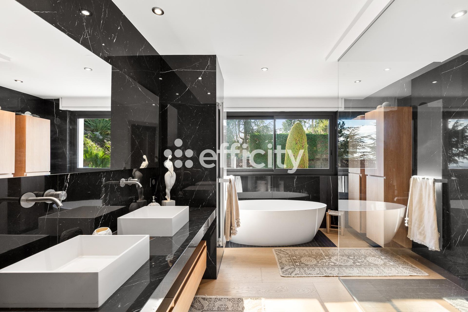 Achat immobilier Maison 11 pièces  402m2 à Vallauris (06220) - Photo n°6