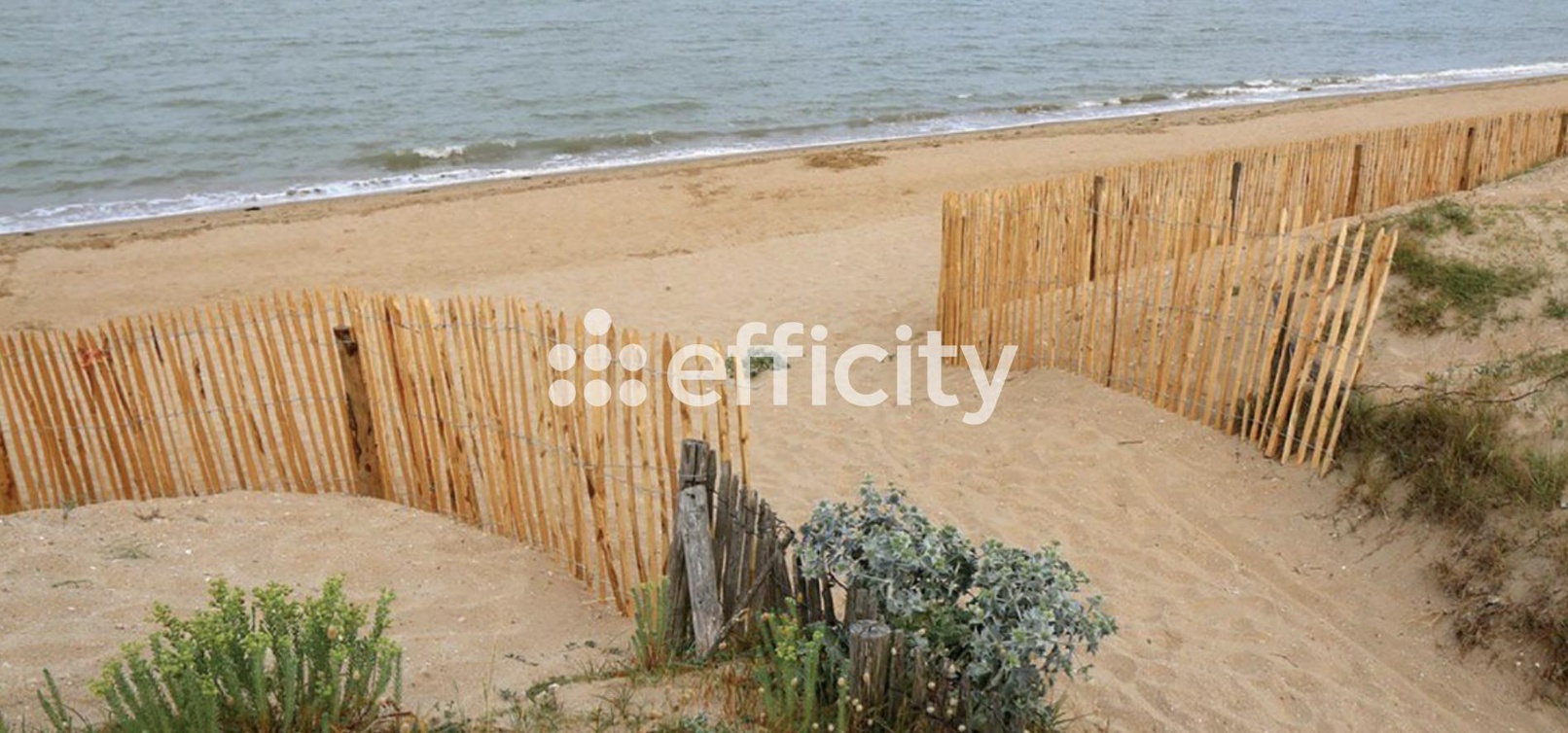 Achat immobilier Maison 10 pièces  260m2 à Aytré (17440) - Photo n°1