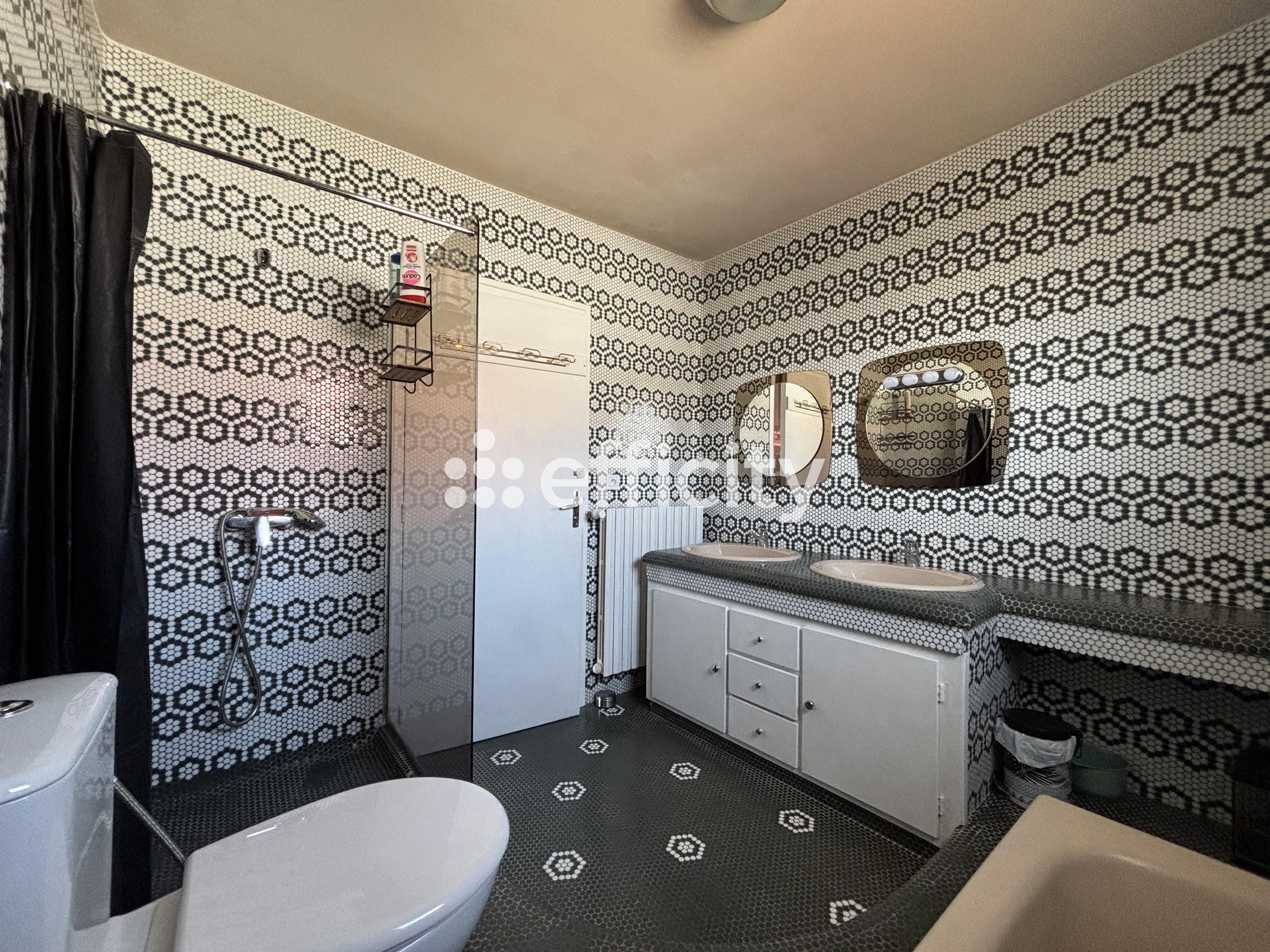 Achat immobilier Maison 10 pièces  260m2 à Aytré (17440) - Photo n°10